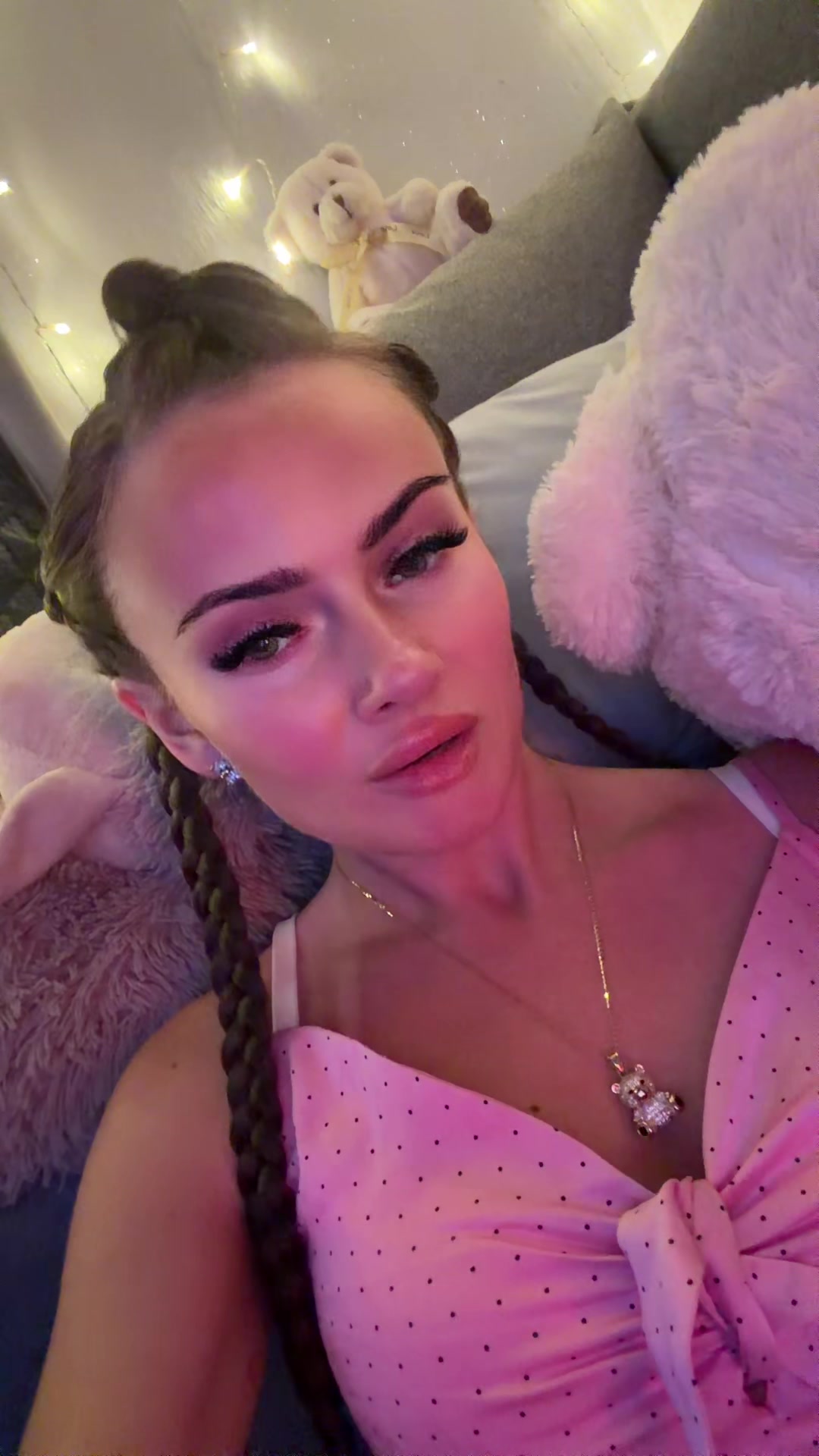 @💎🄰🄽🄶🄴🄻💎