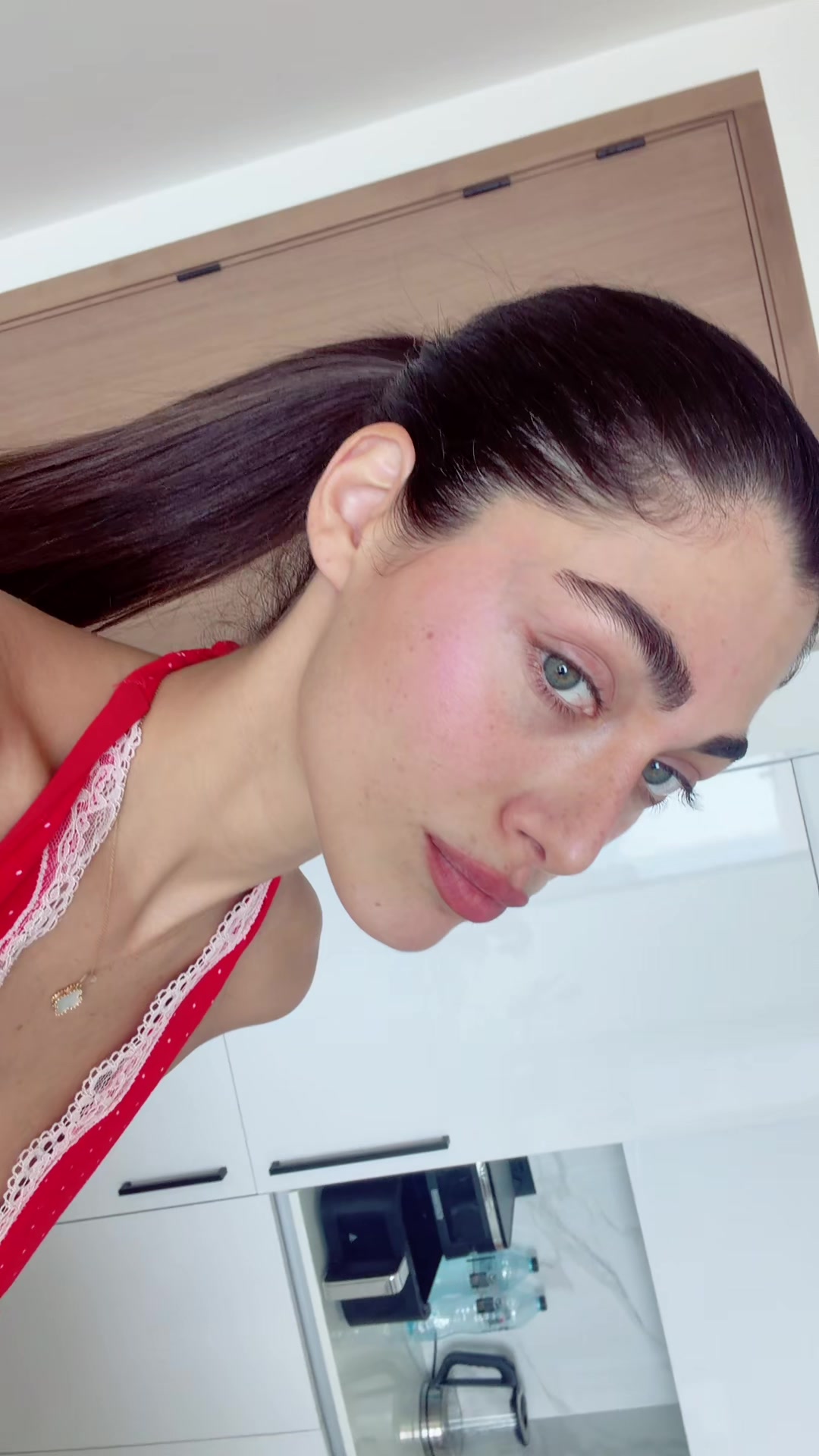 @sarinaghn