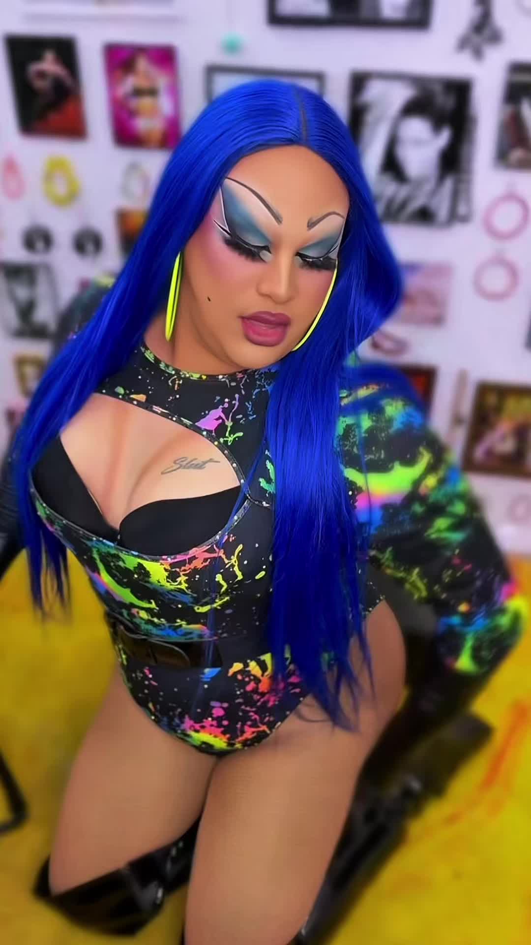 @Slutashia