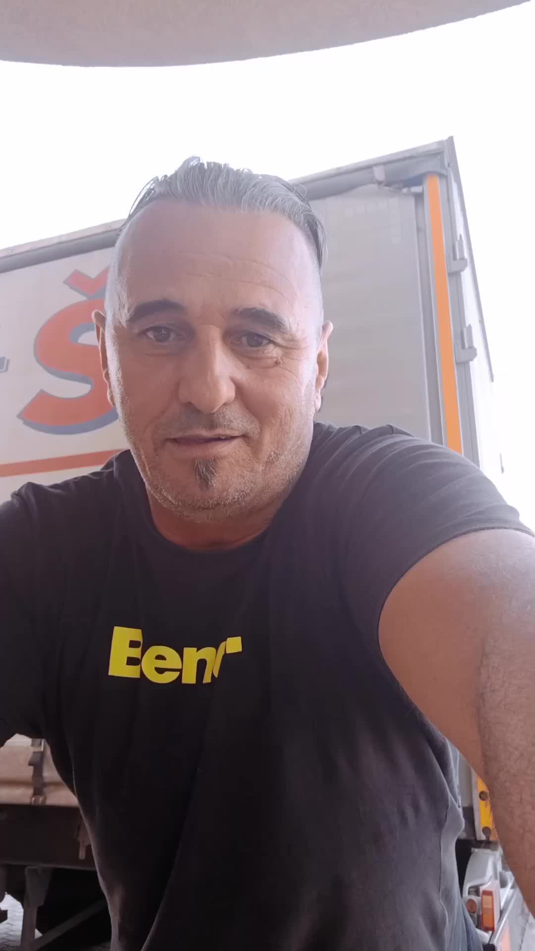 @Elvedin Azizi