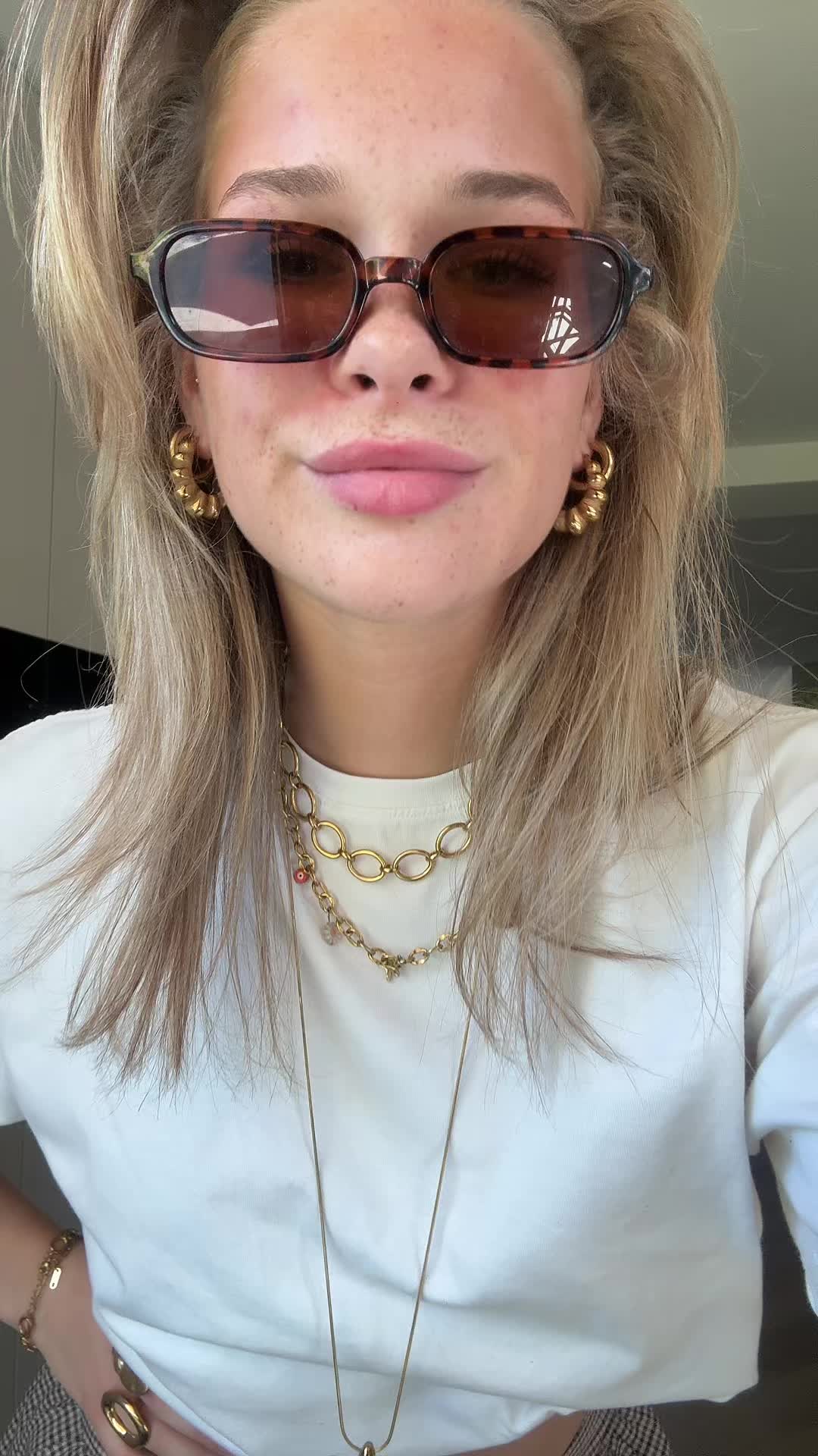 @KIKI