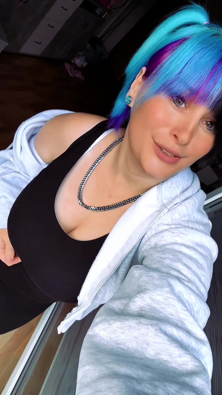 @🦋x_OsSiGirlii_x🦋