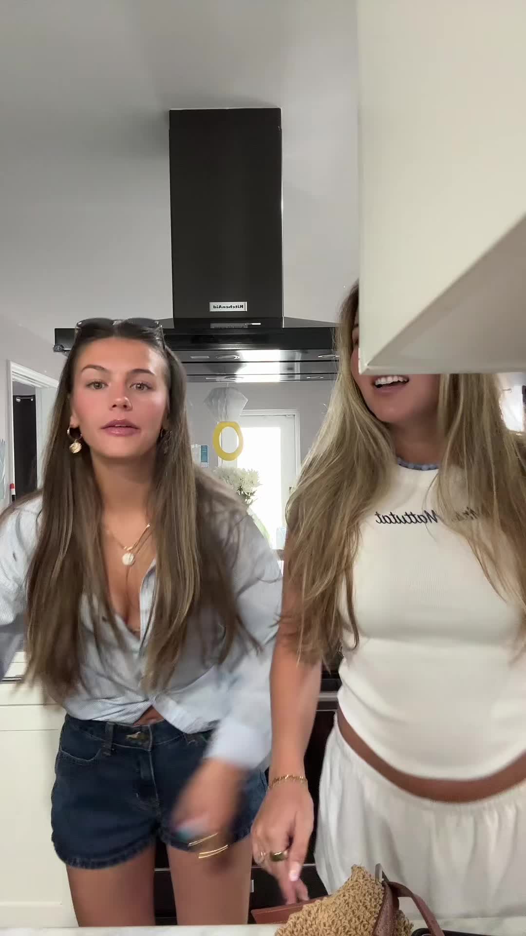@danielleliccardi