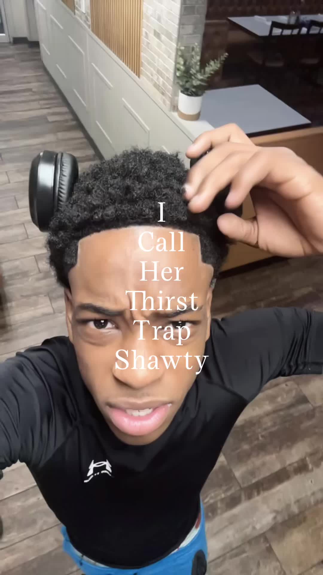 @Rhudelilba_