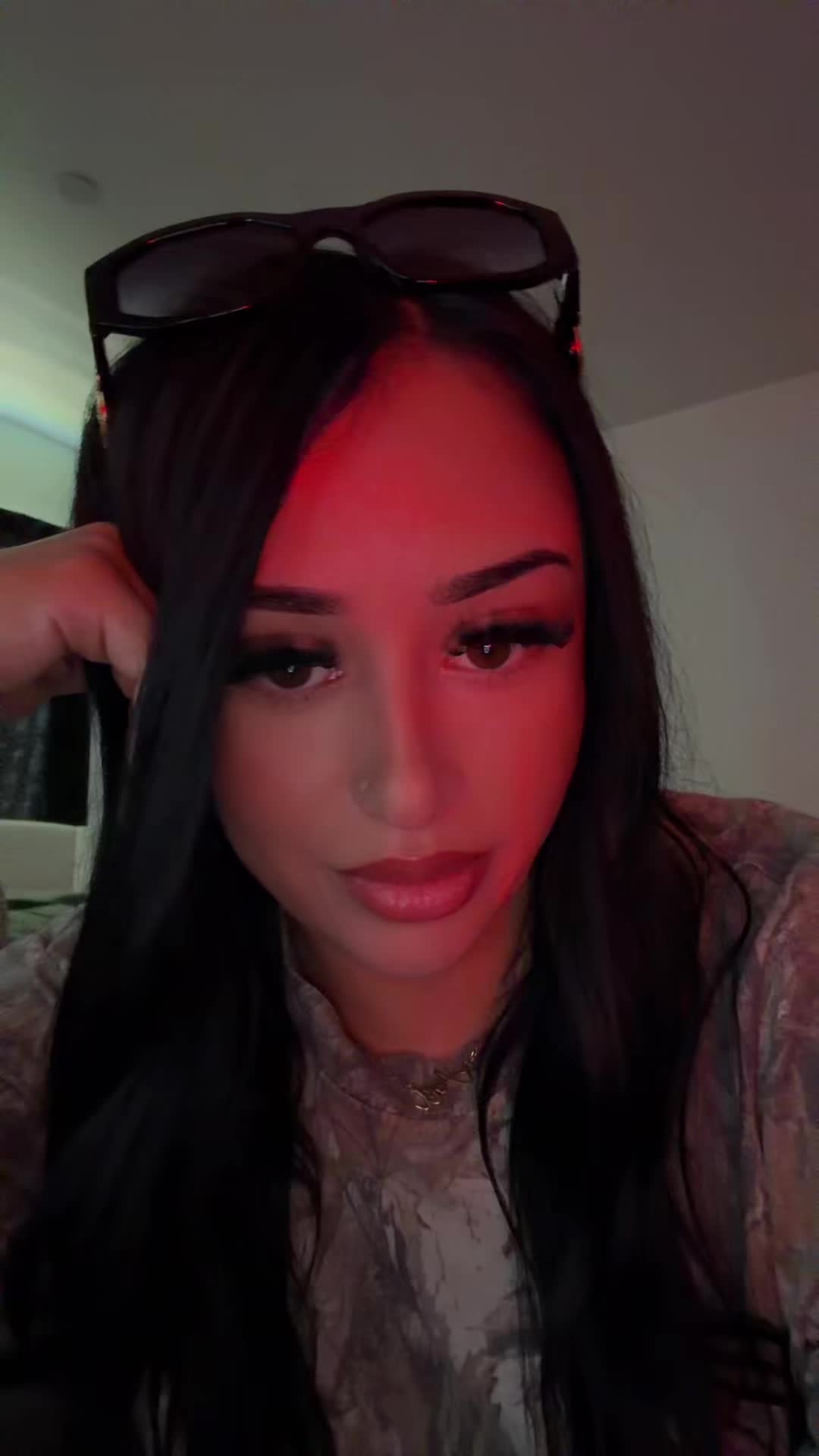 @𑣲𝒿