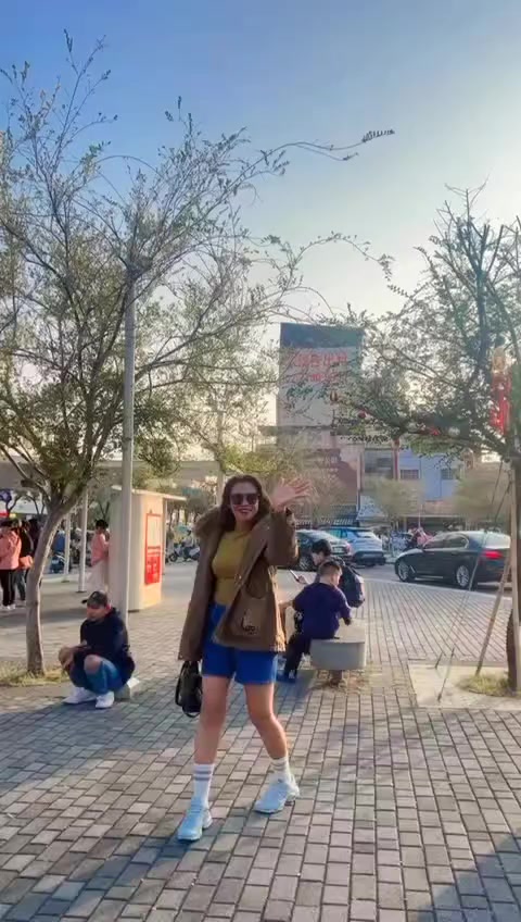 @DHEALOVA 💕