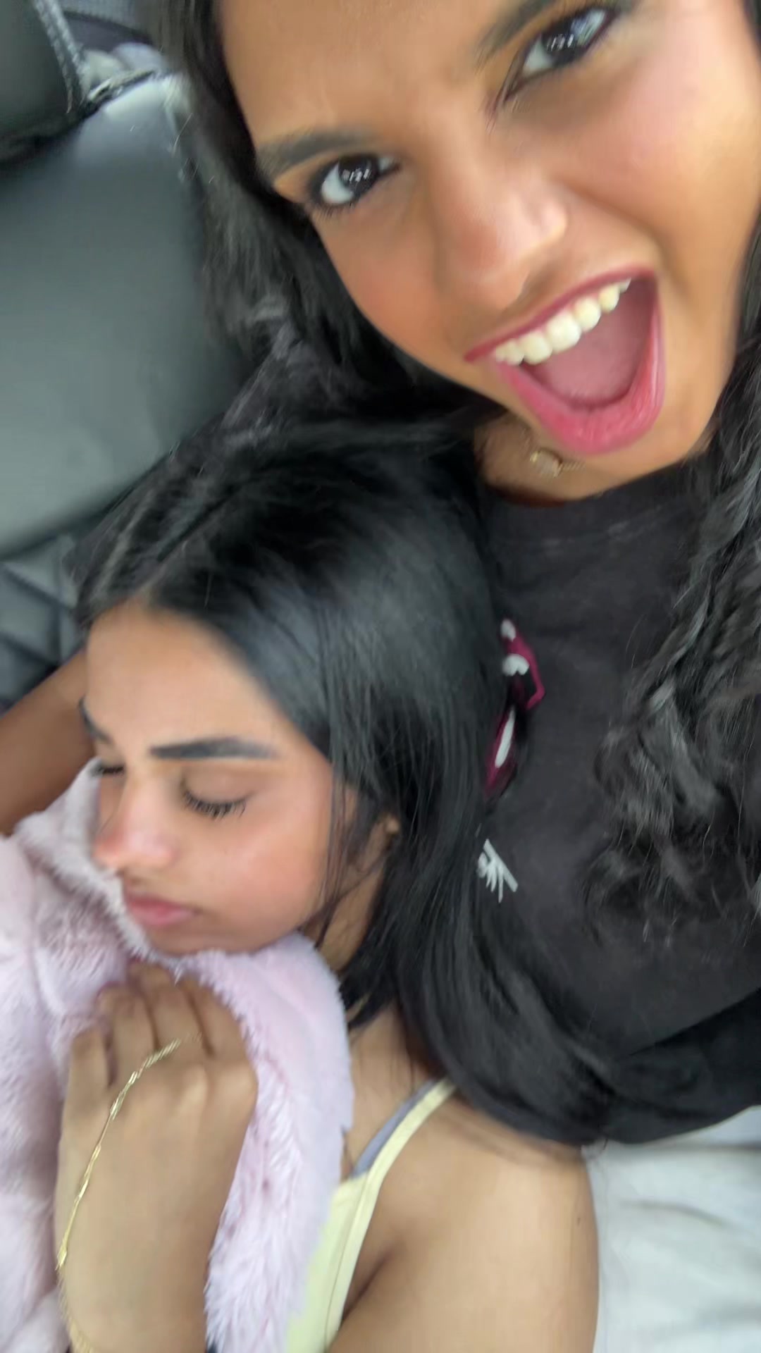 @👁👄👁