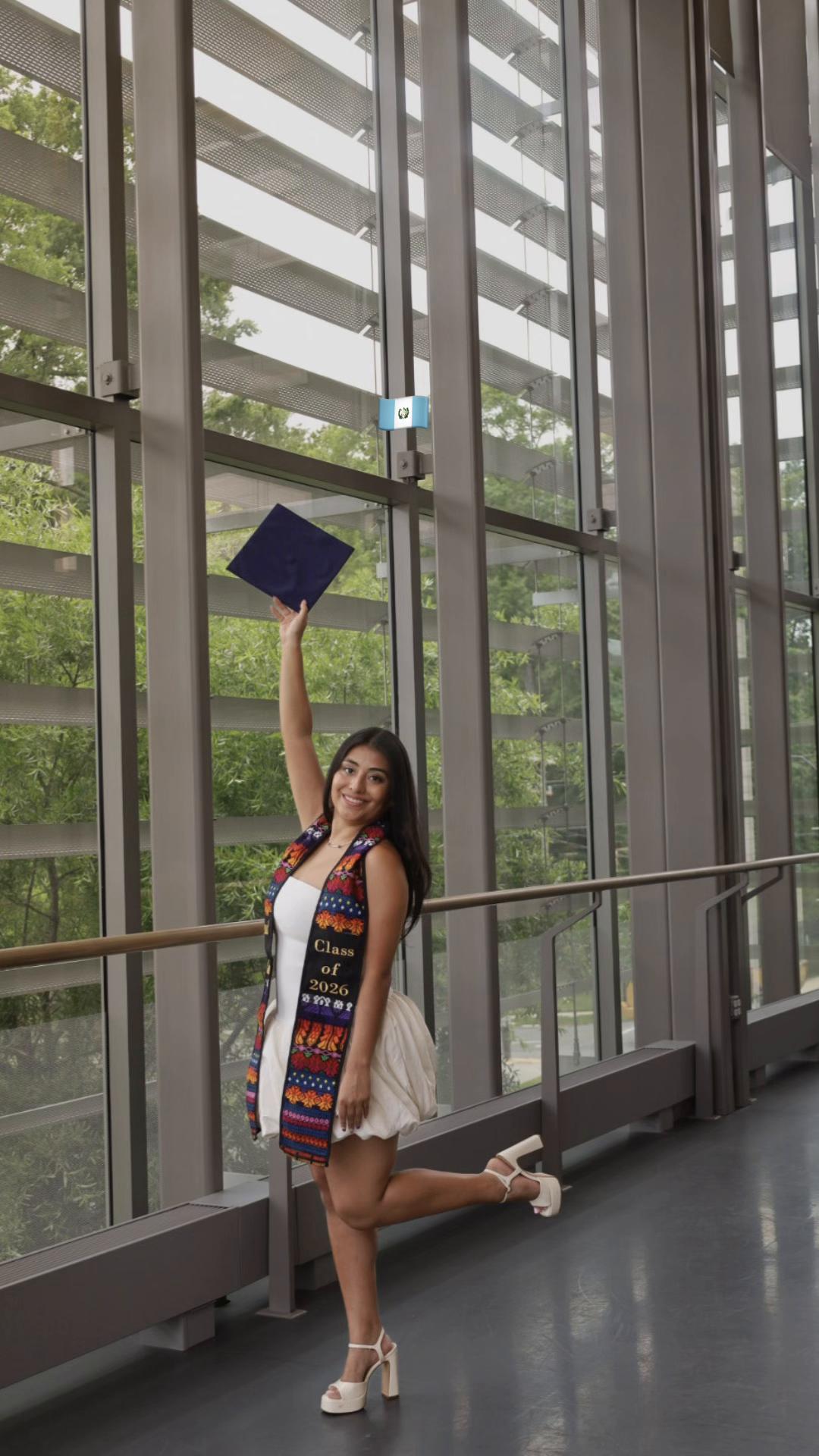 @Johanna | Latina Scholar