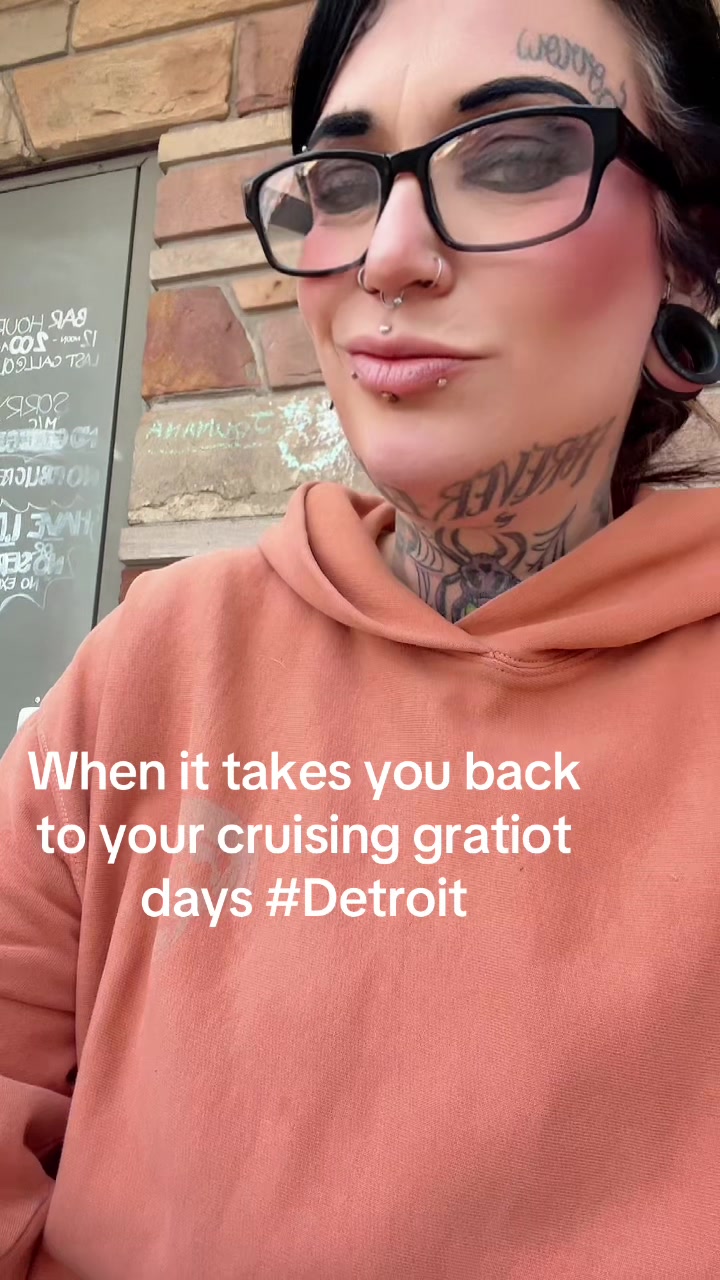 @Dollifilth🔮🌙🦷