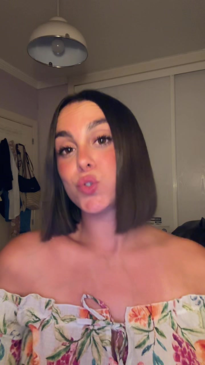 @miriaamcg._