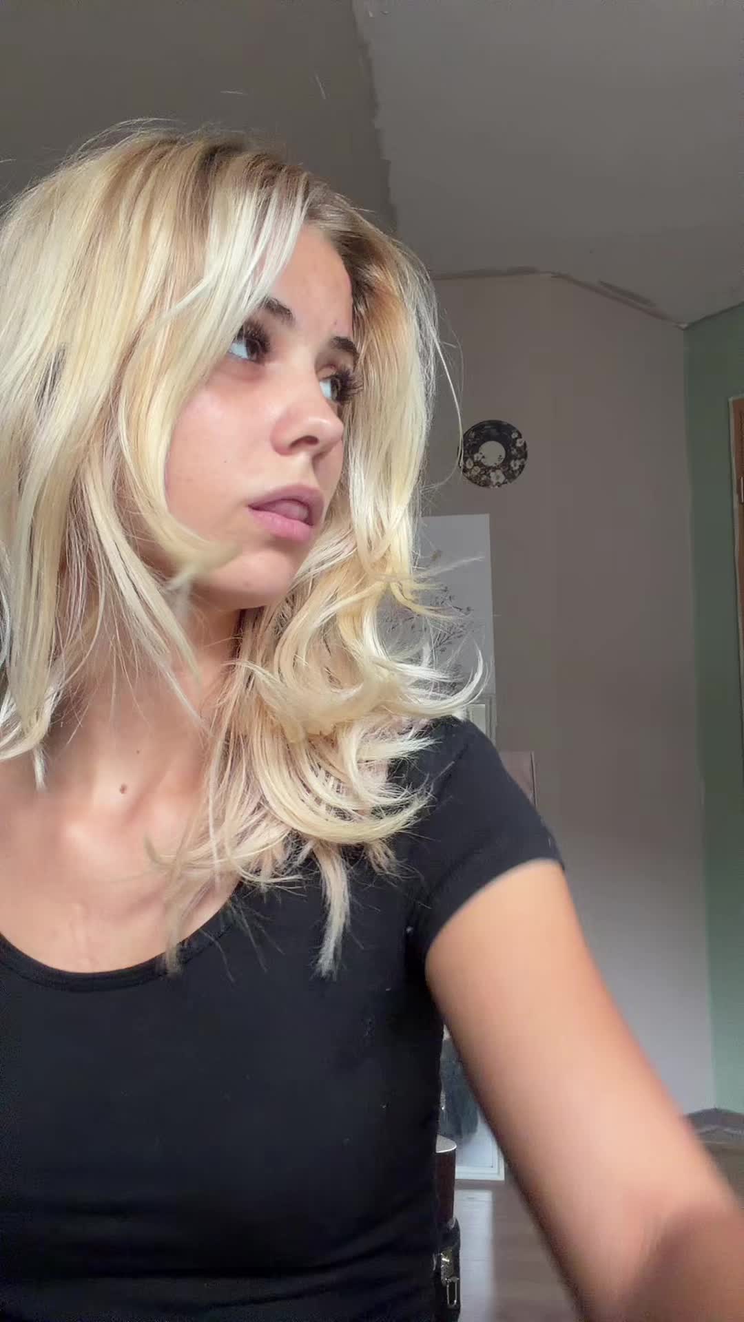 @anna