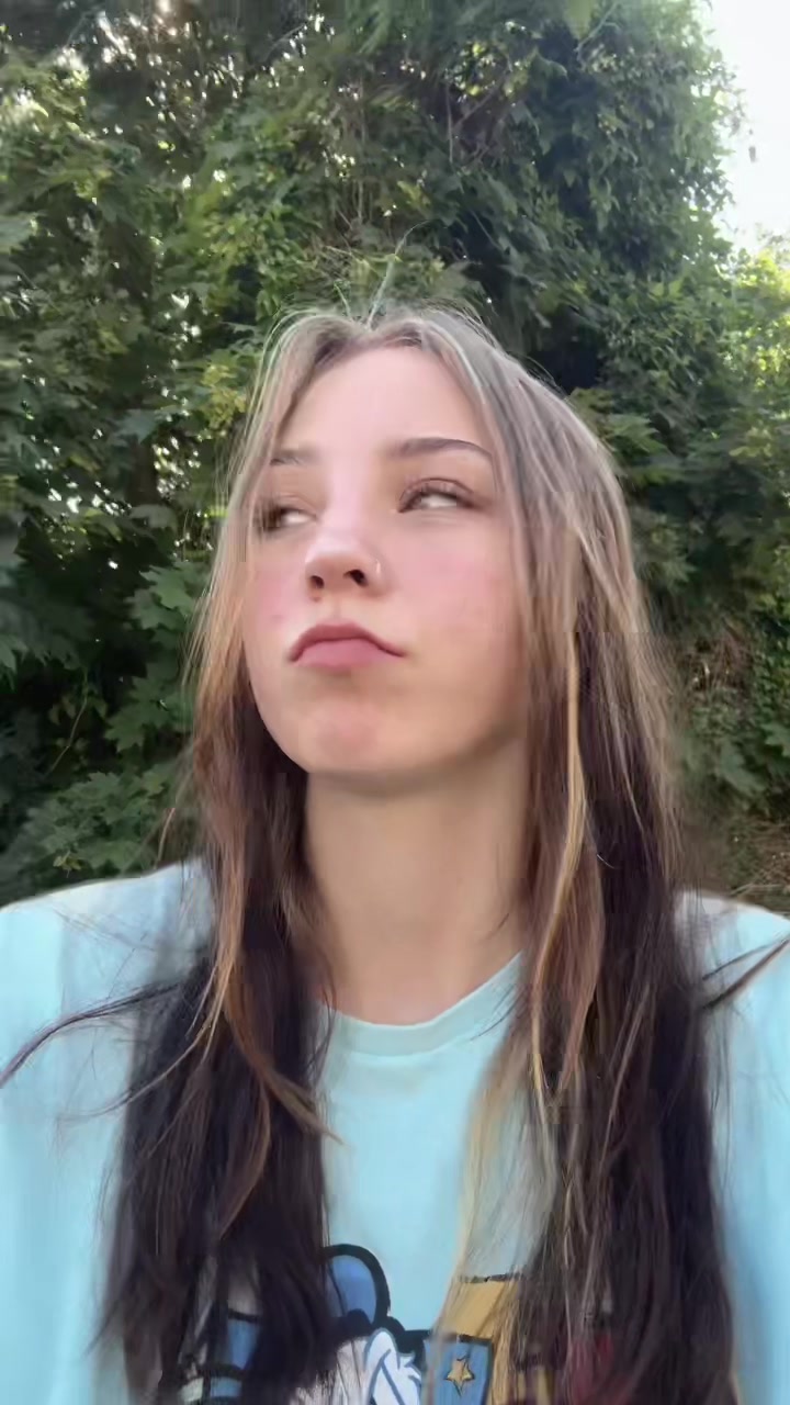 @𝓮𝓶𝓶𝓪 🎐💞