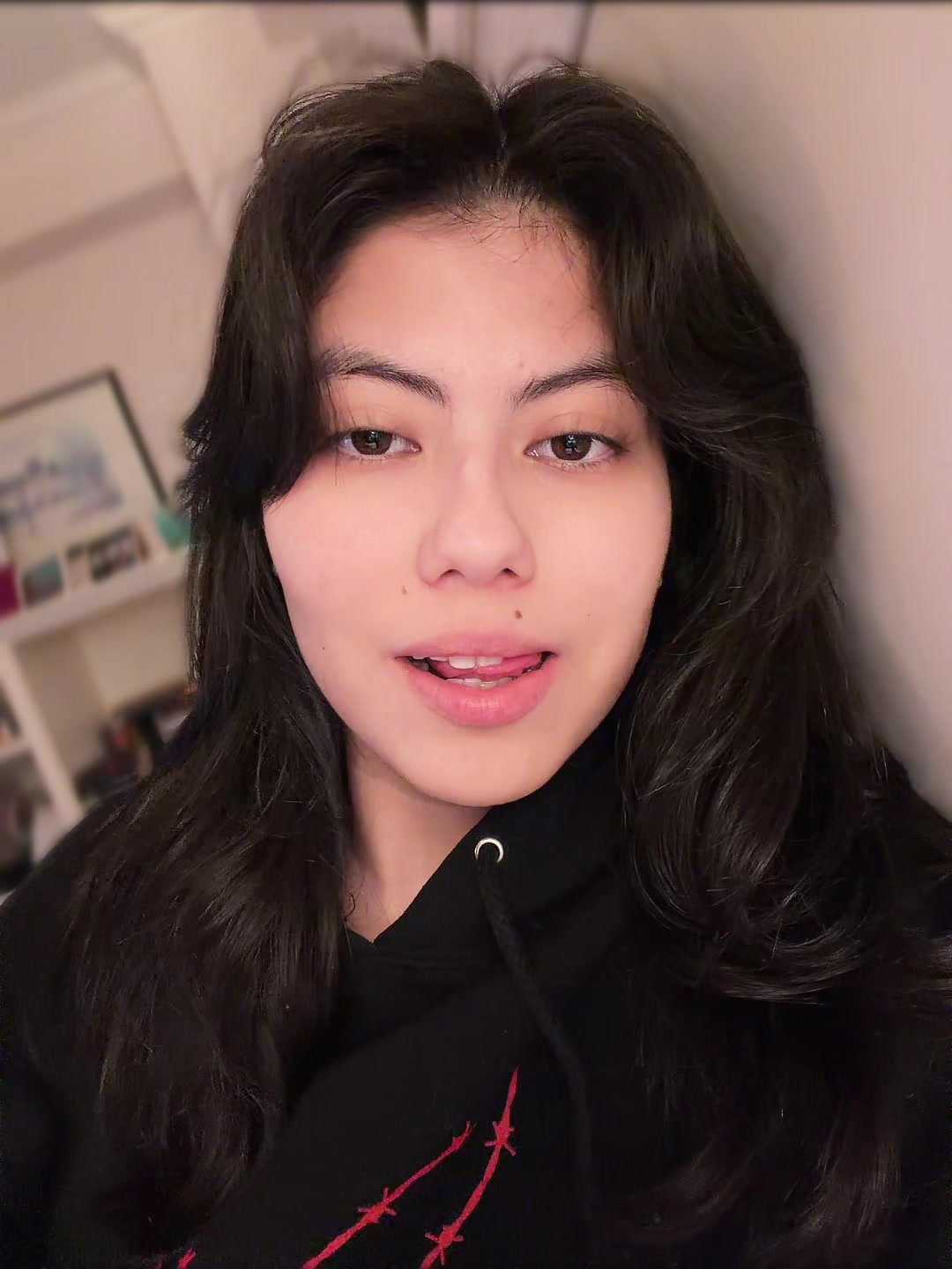 @Julia𖣂
