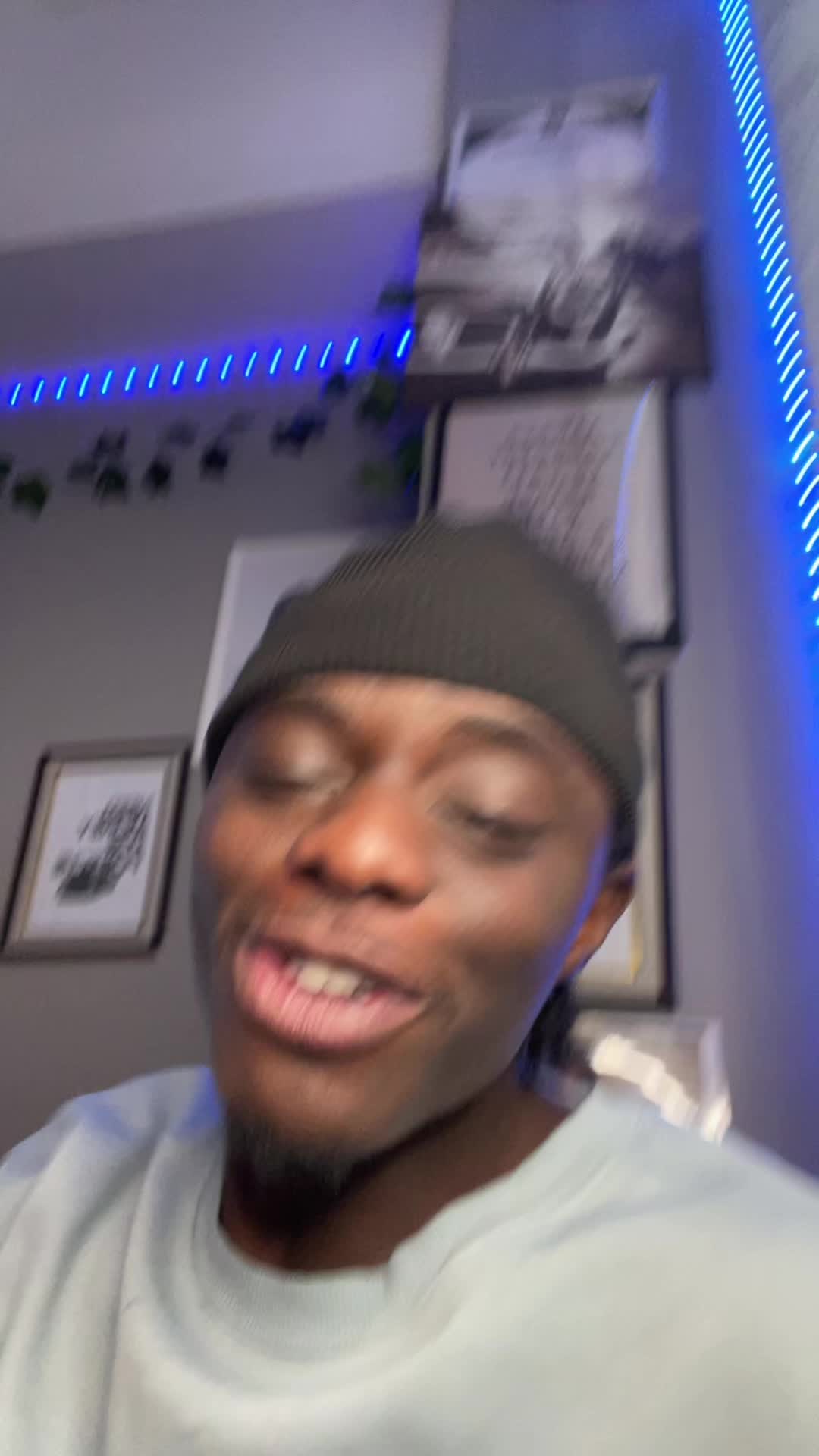 @tshiziifx
