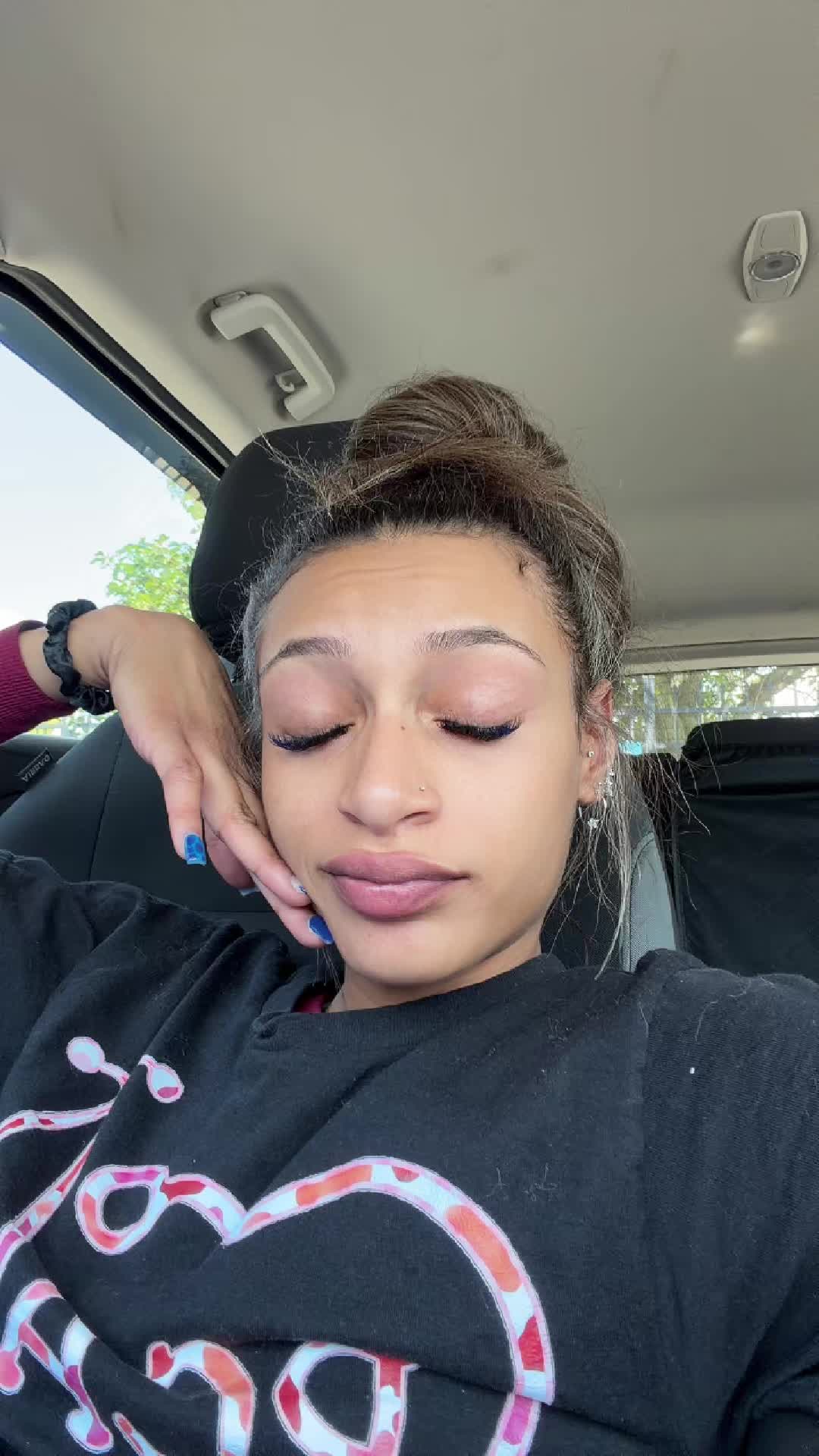 @carleeebaee