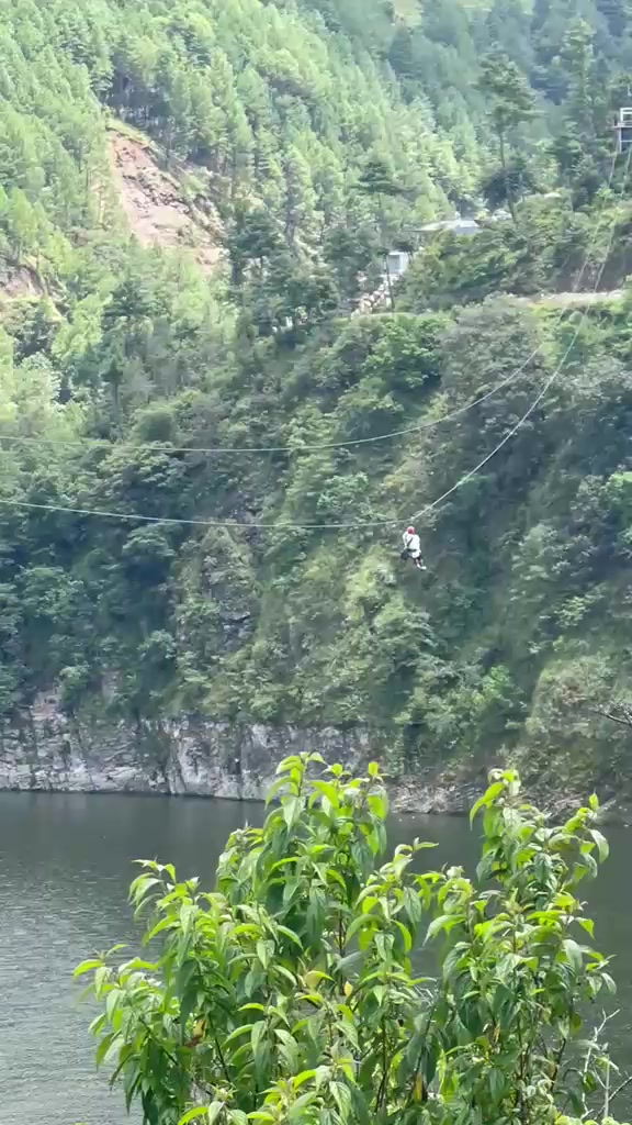 @Pema Art ✈️🇧🇹
