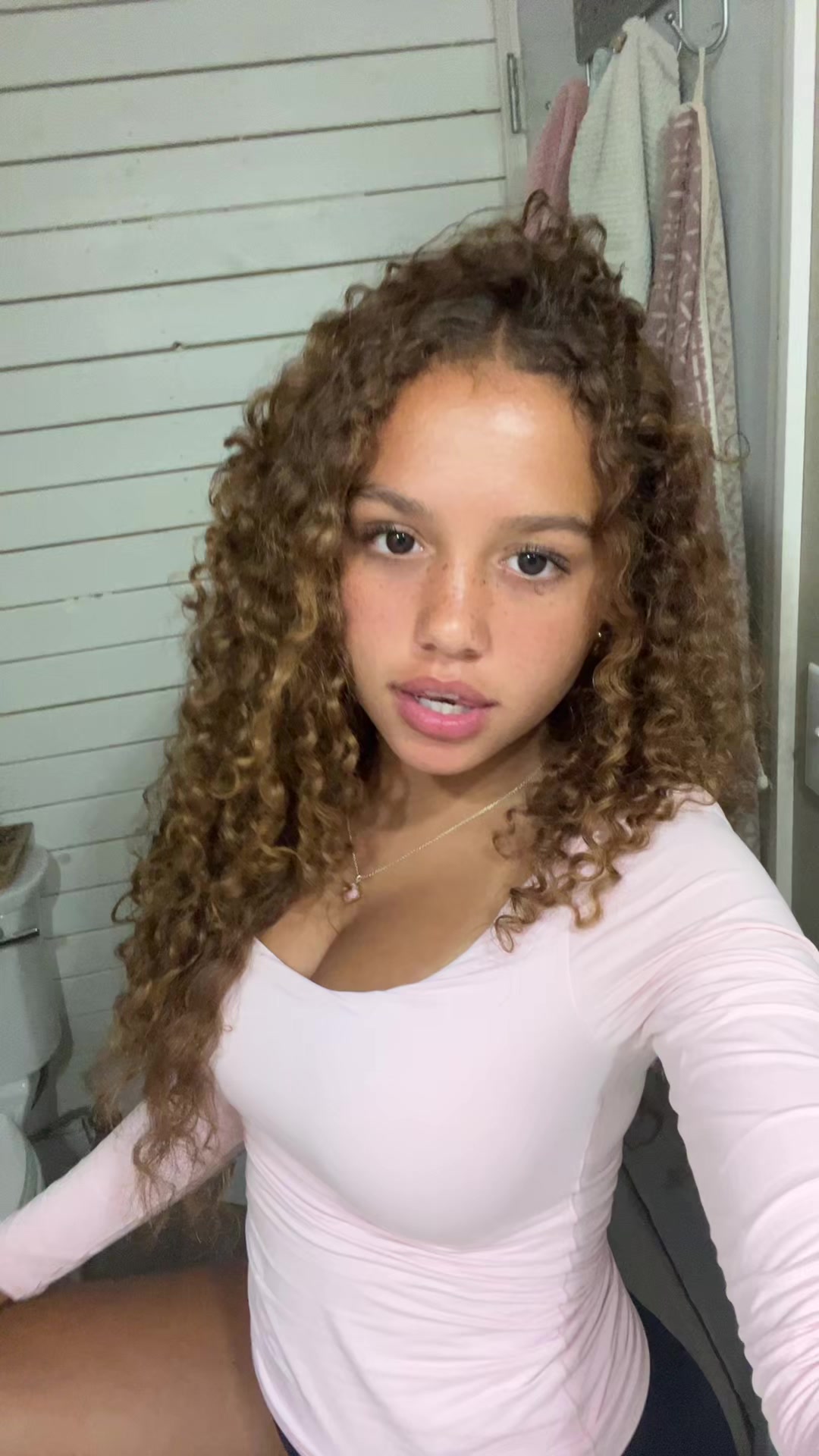 @ariana