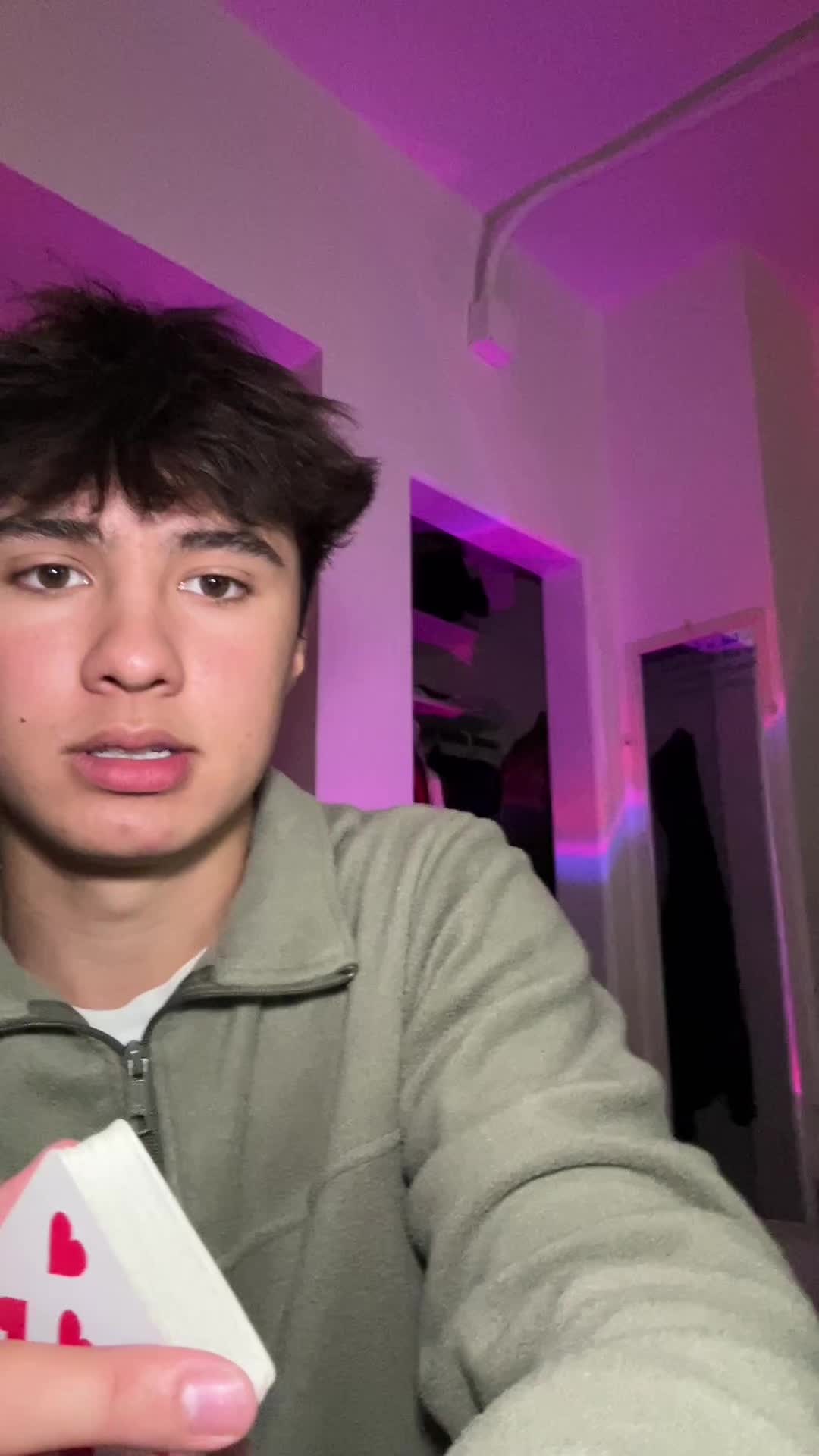 @j