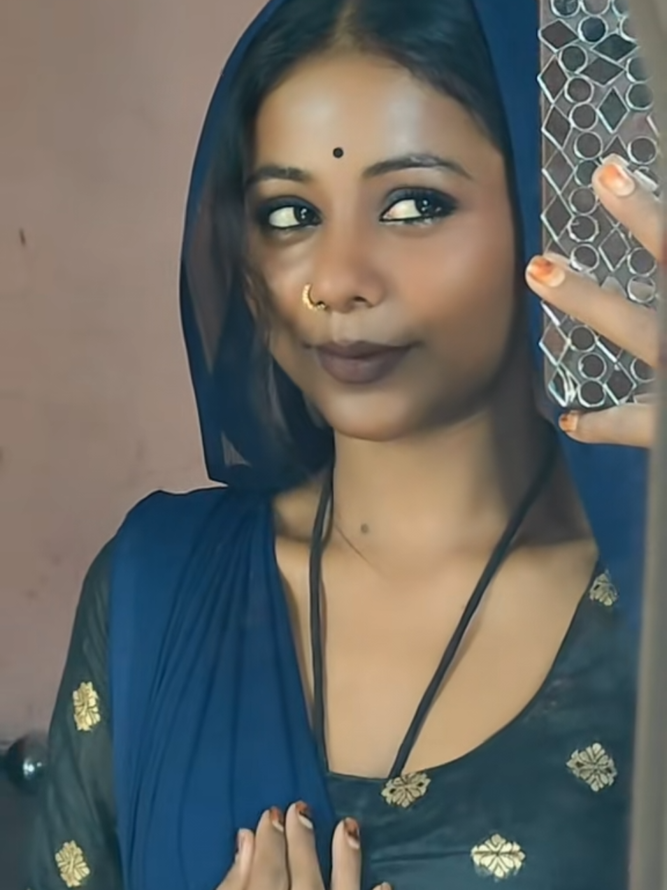 @SUNITA.✌️🖤