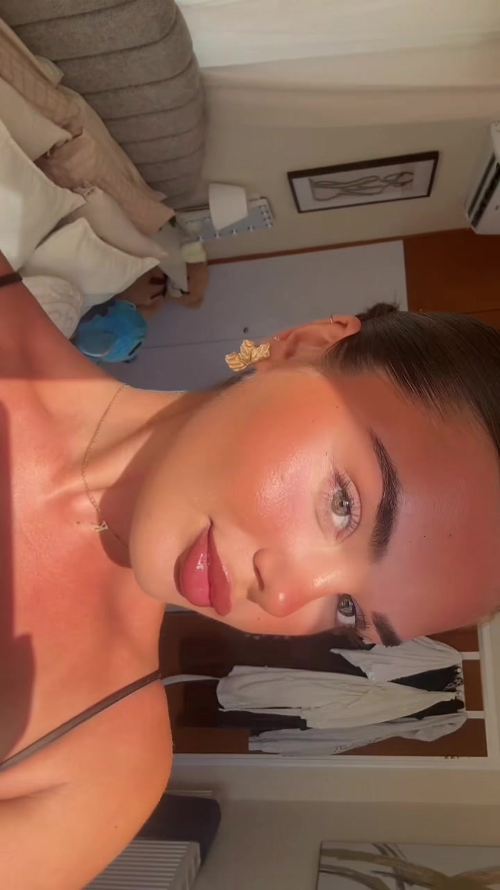 @K E L S I E M A E 🧿