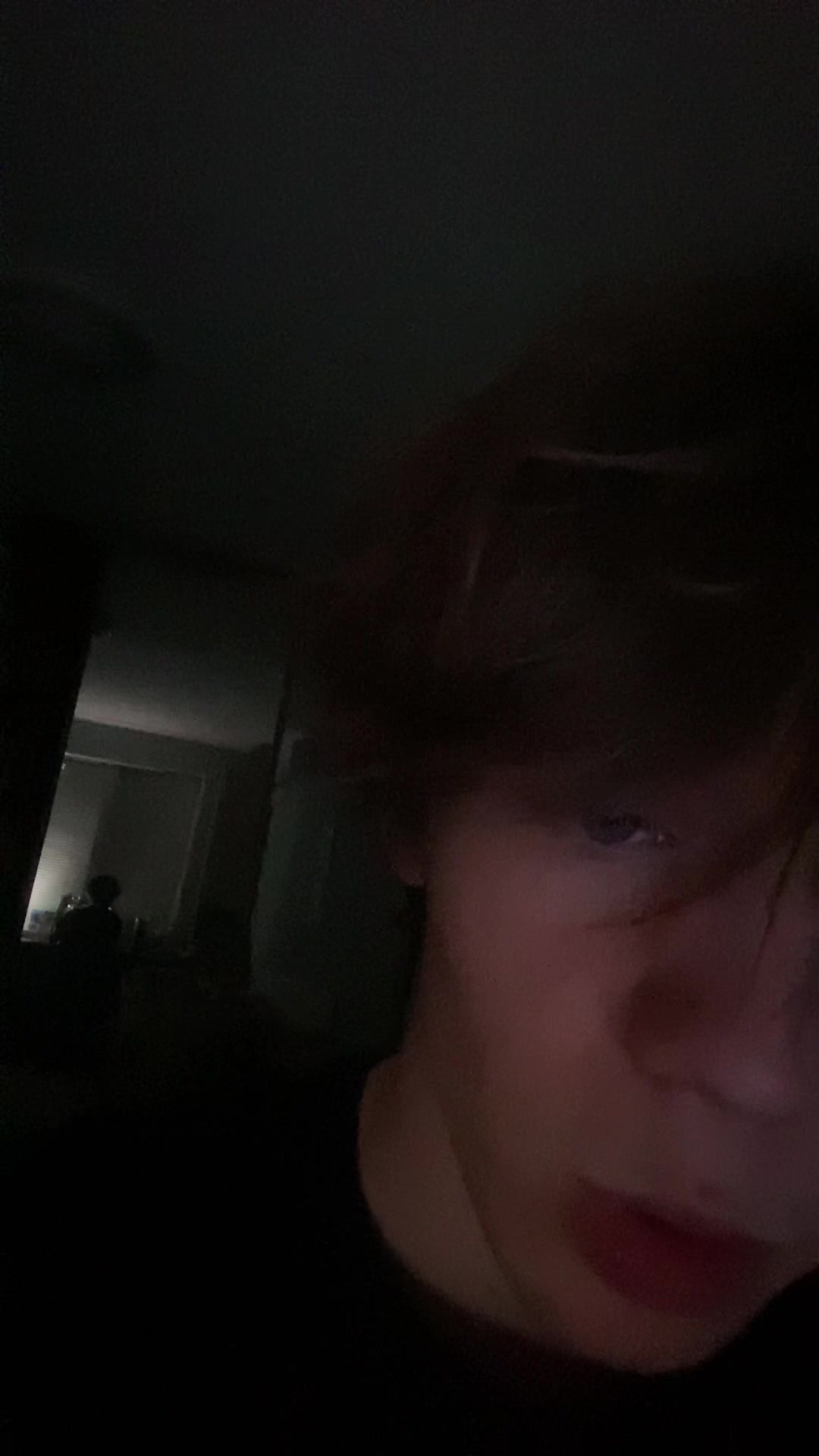 @🫥