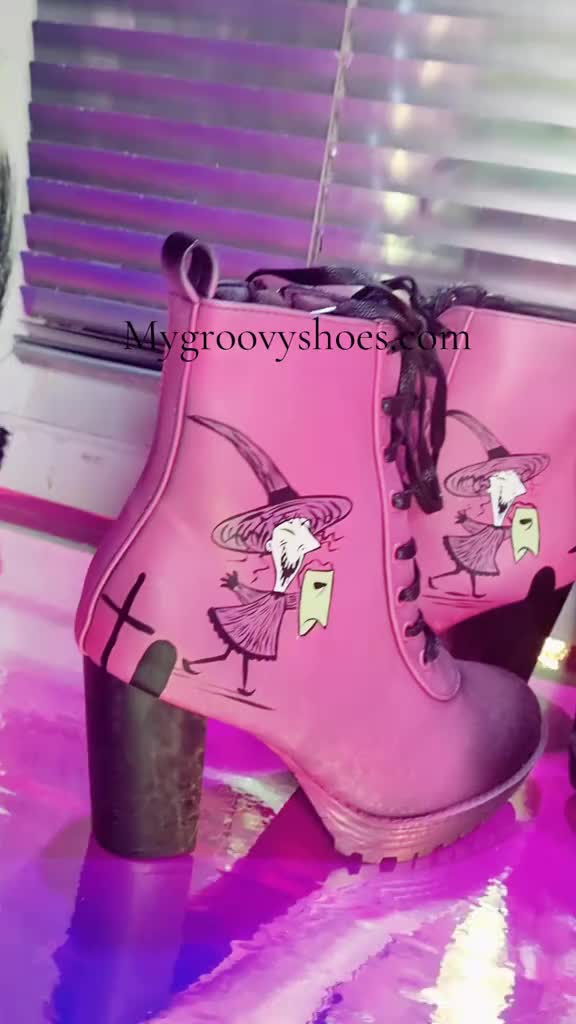 @Ghoulishshoes