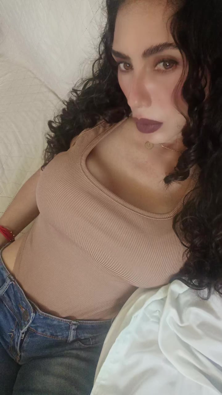 @Esvega