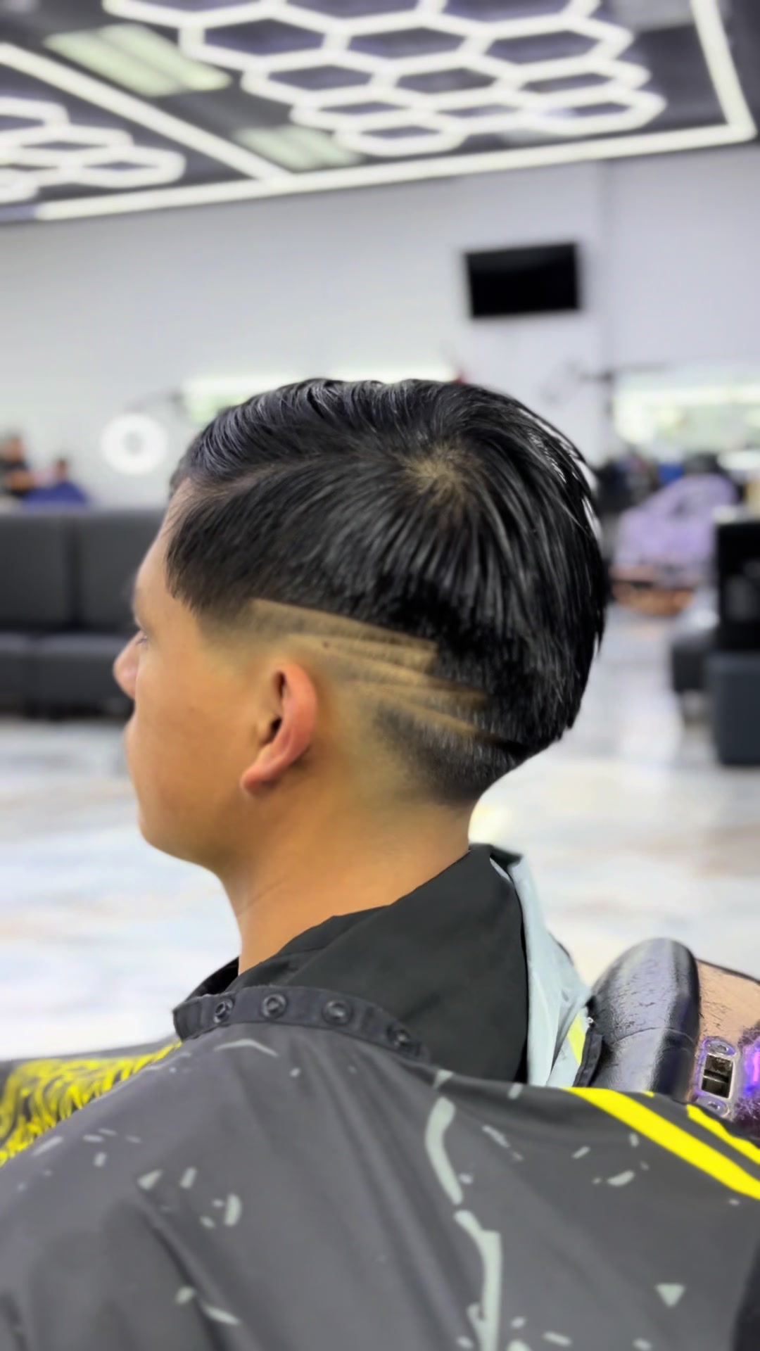 @Juan_cuts2552