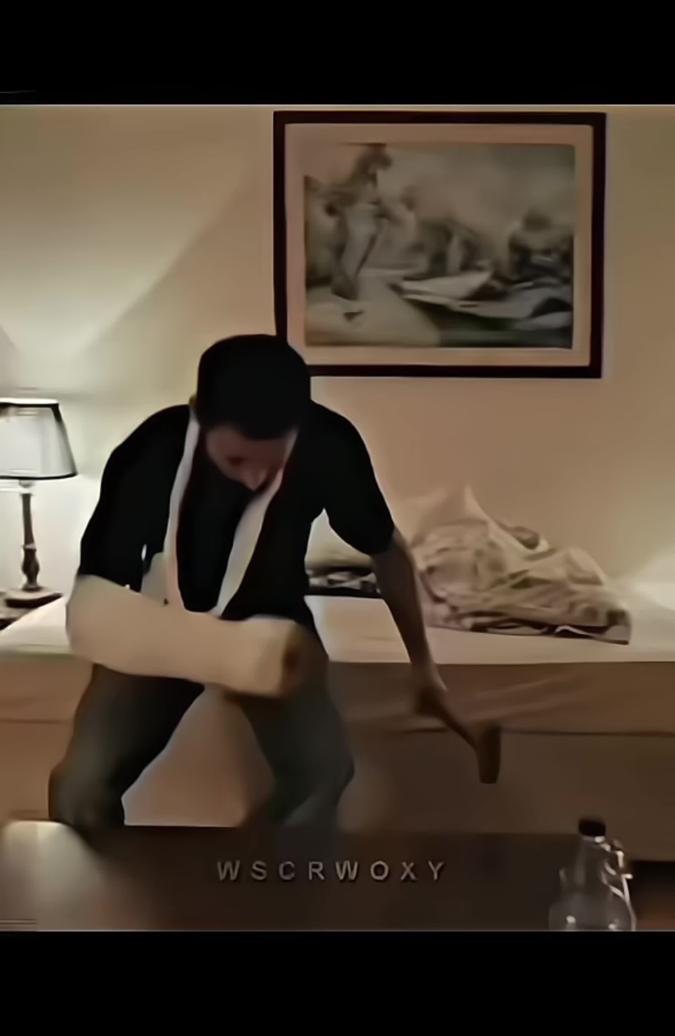 @MR乂ALIxLlVE