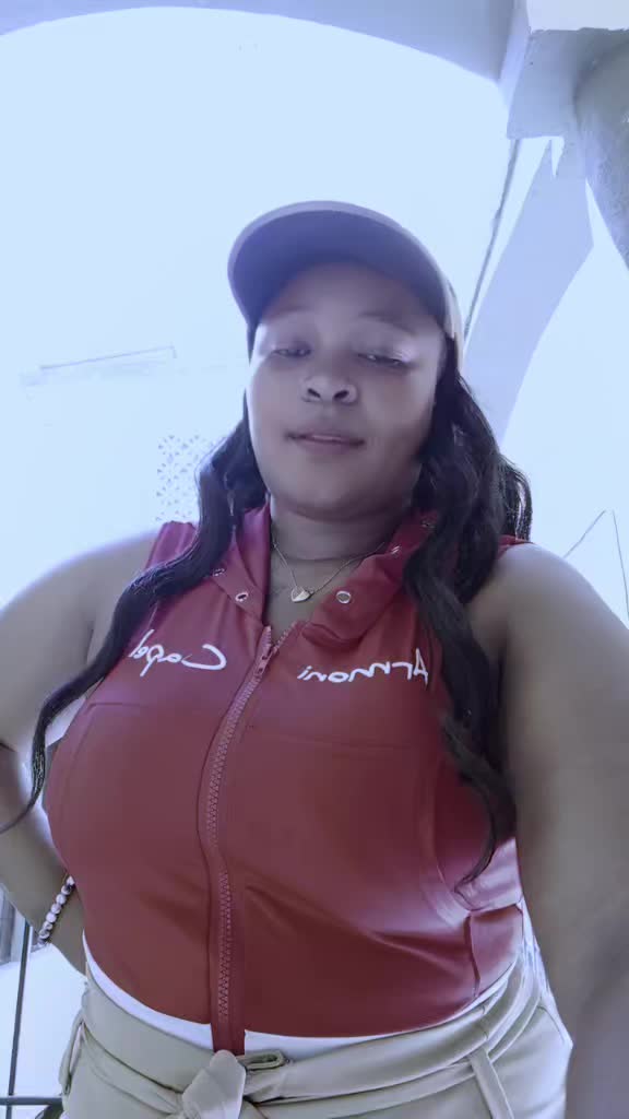 @moniq
