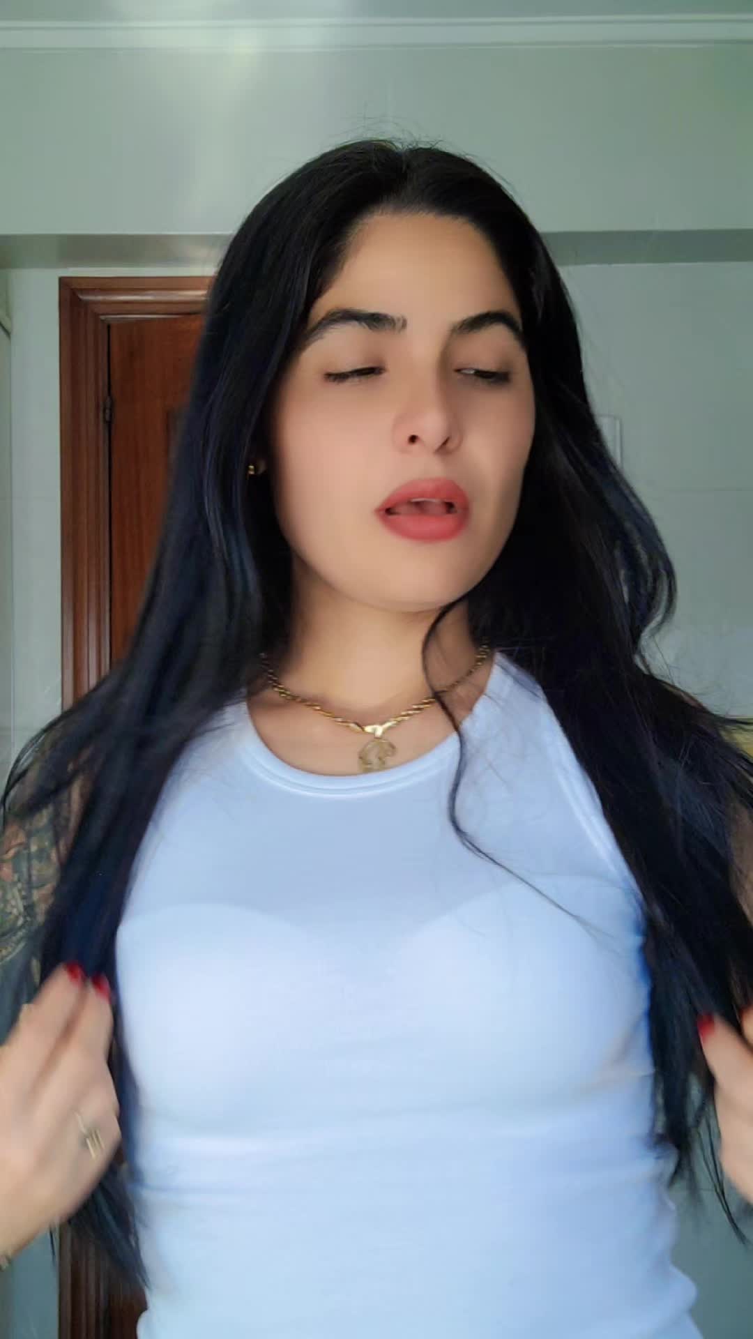 @dayi la cubanita