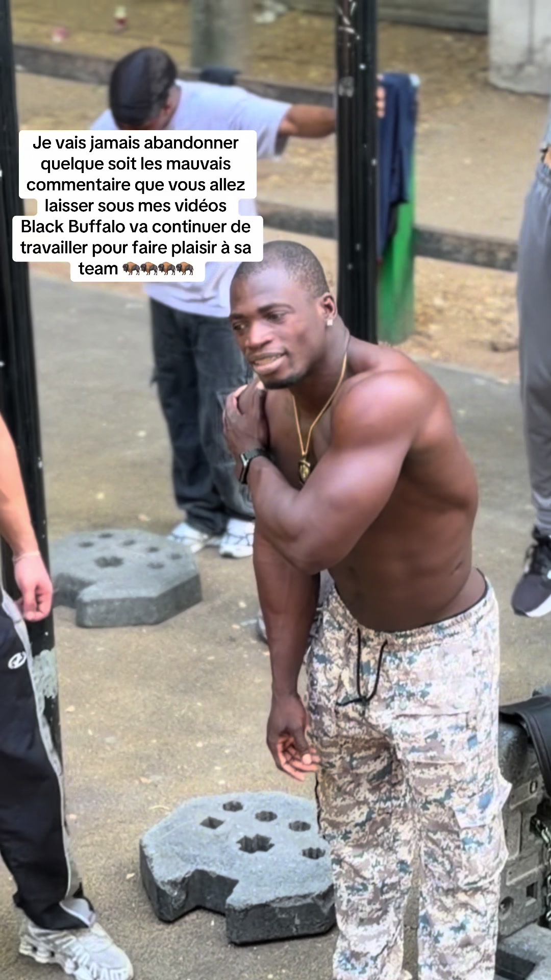 @BLACK_BUFFALO.24🇨🇮🇨🇵
