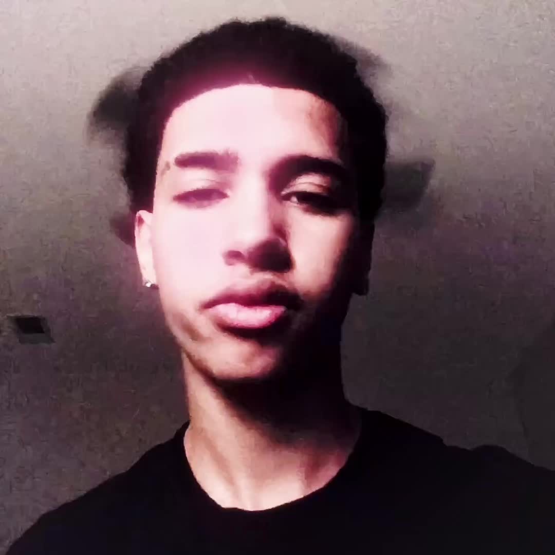 @mia ༄