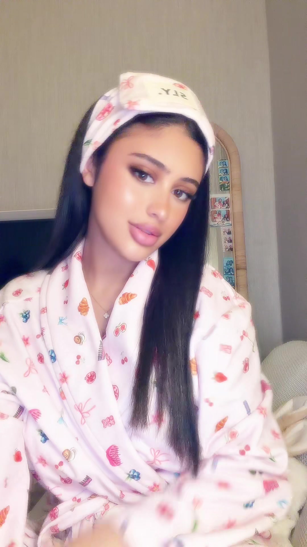 @احــلام