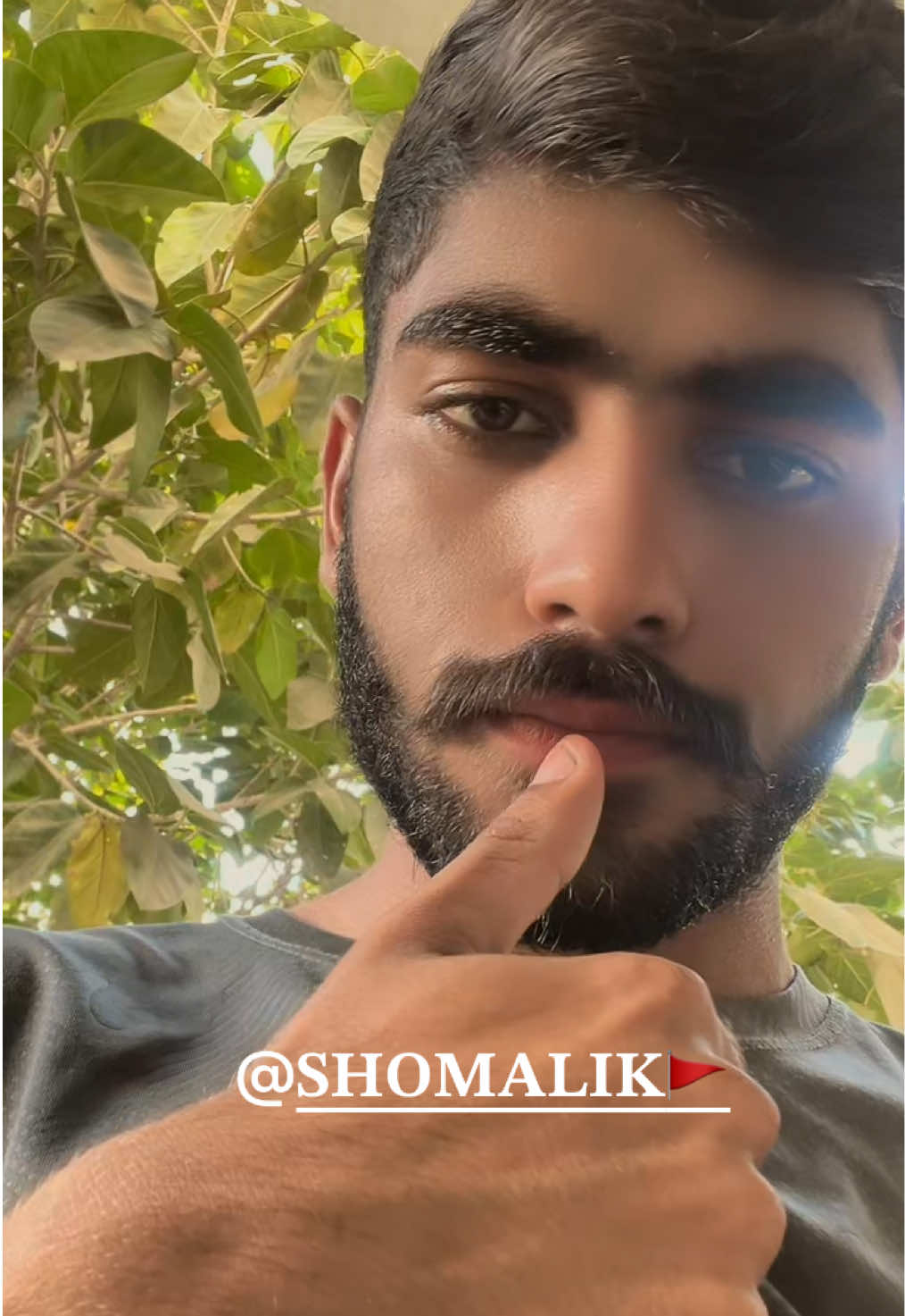 @𝐒𝐇𝐎𝐌𝐀𝐋𝐈𝐊