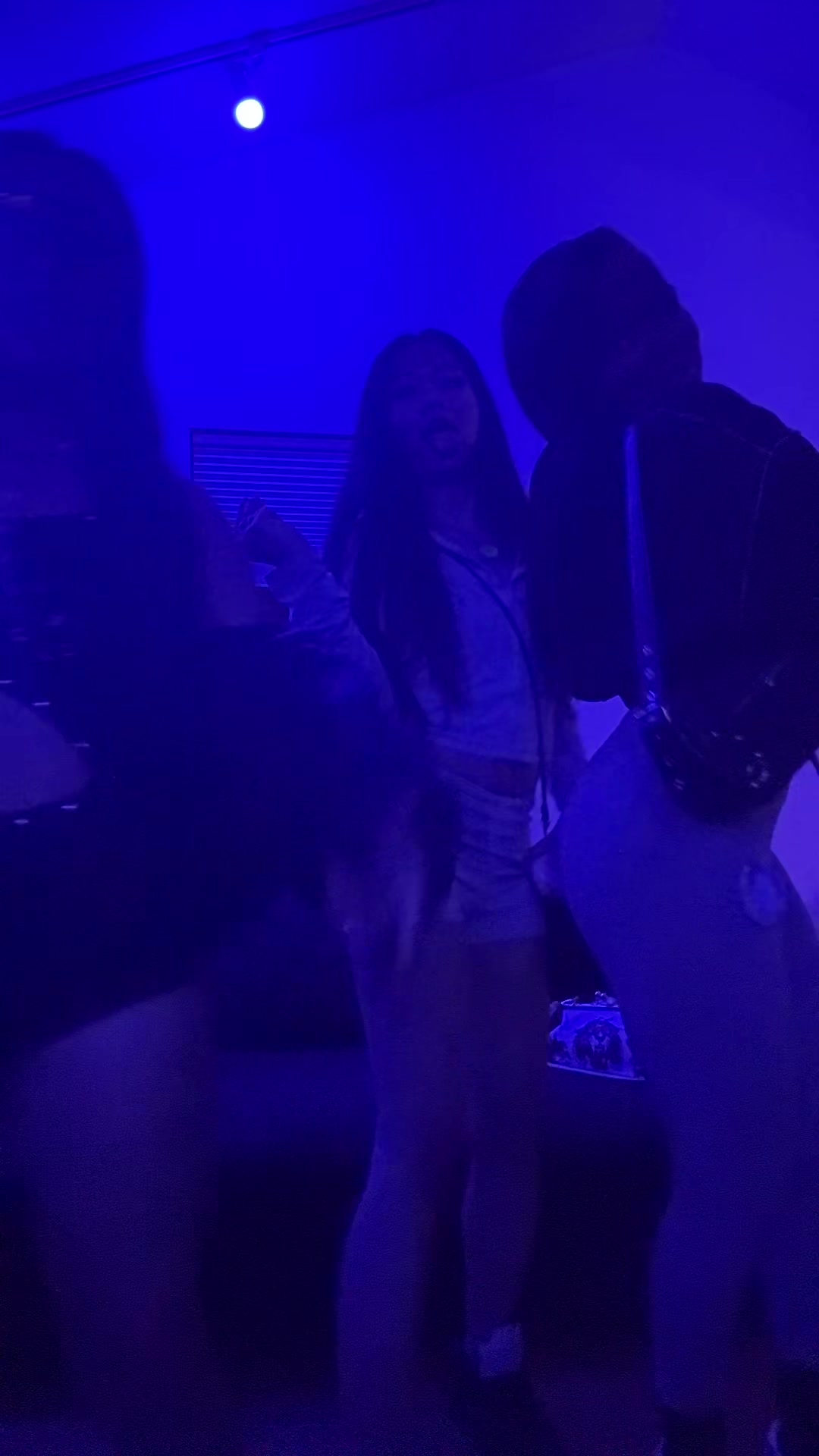 @Asiandoll💕