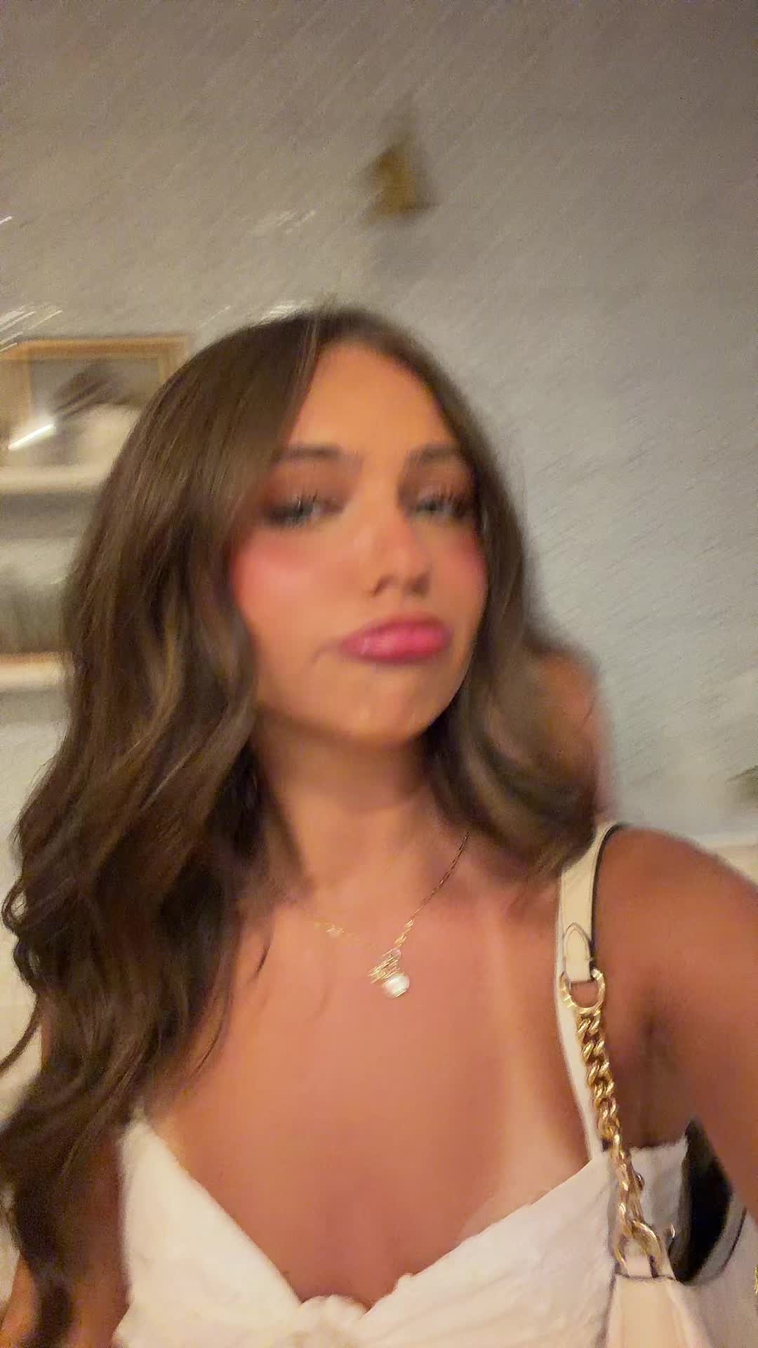 @Clara 🦭
