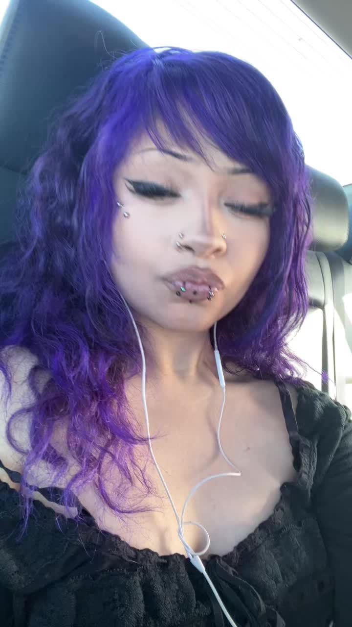 @sofi8_