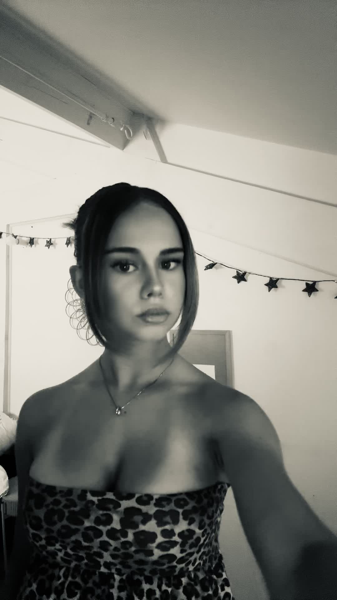 @léanne 🐆🥂🪩