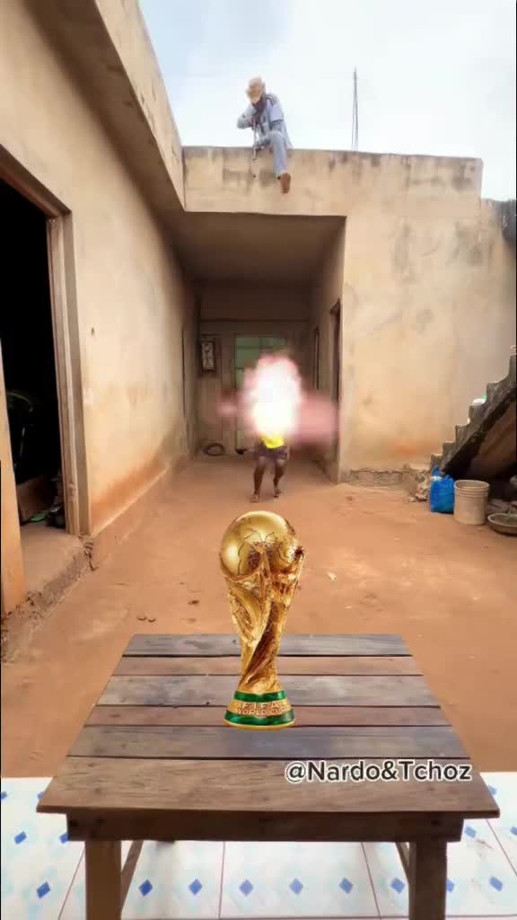 @Roberto
