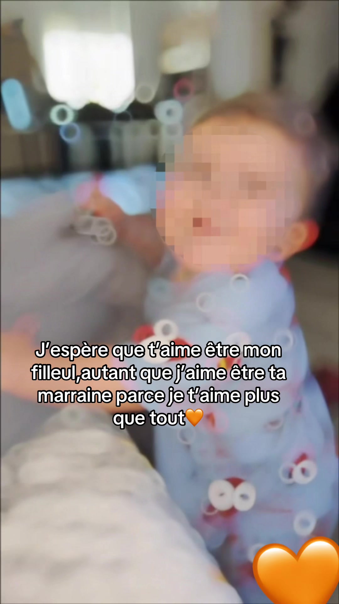 @Julie🩷🦁