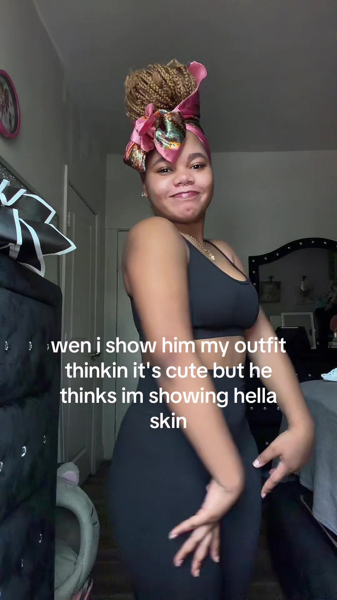 @𝒩𝒾𝒶