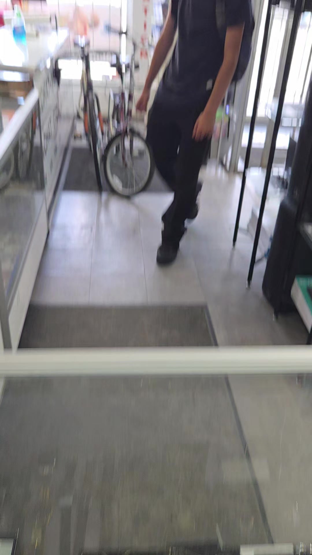@ZoneCashLaval