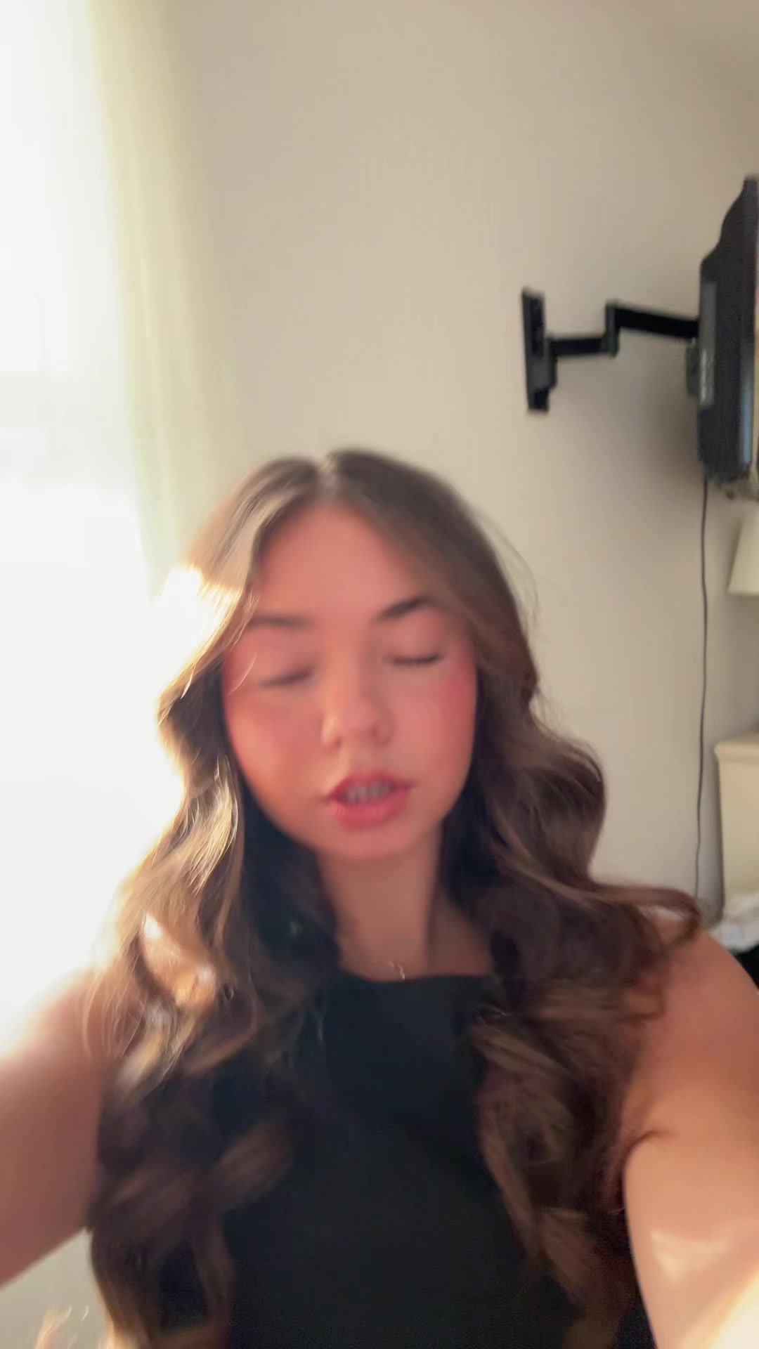 @avacheckeye