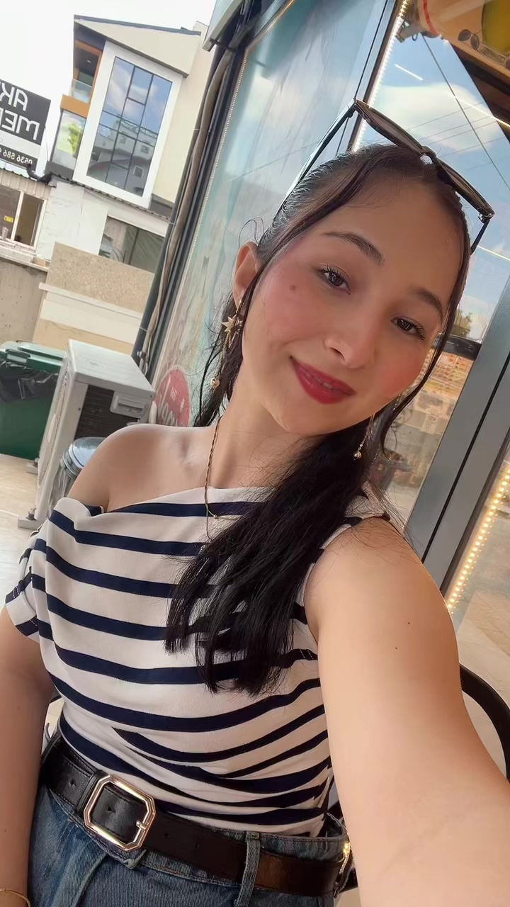 @Aleyna güneç