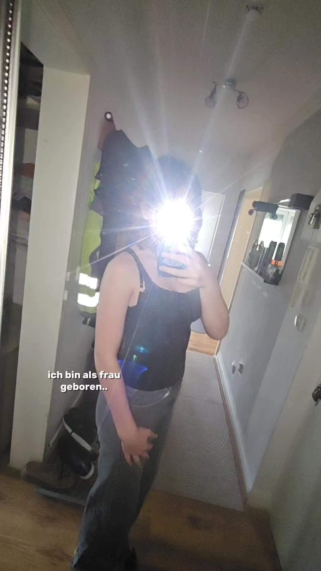 @Just_M