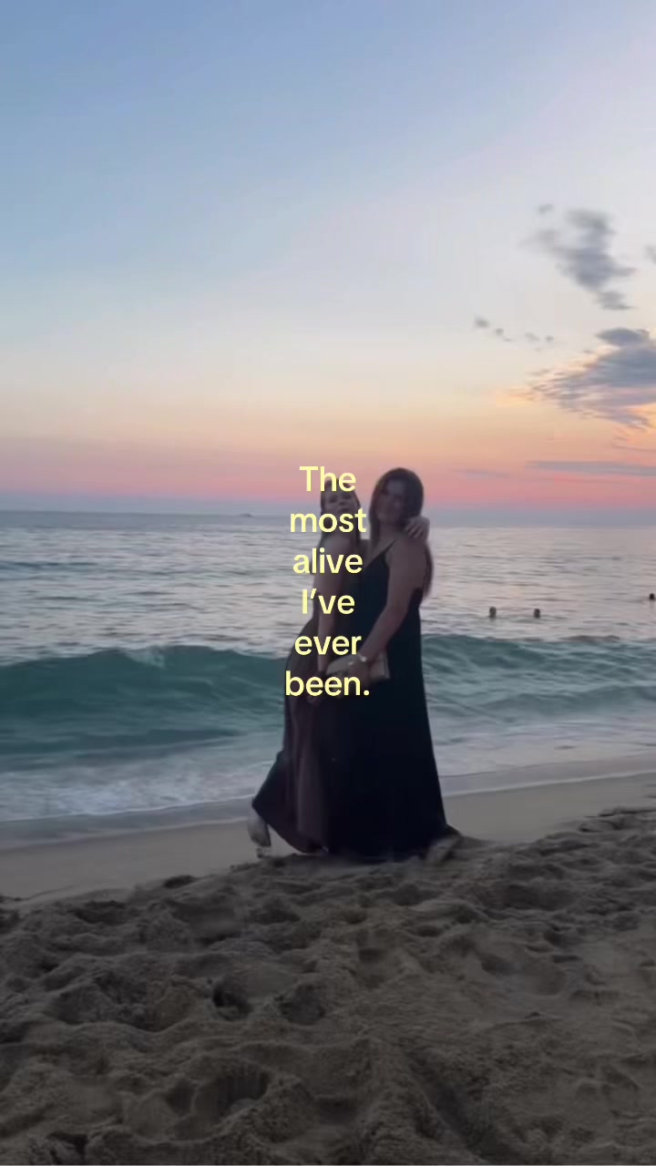@CAITLY💗