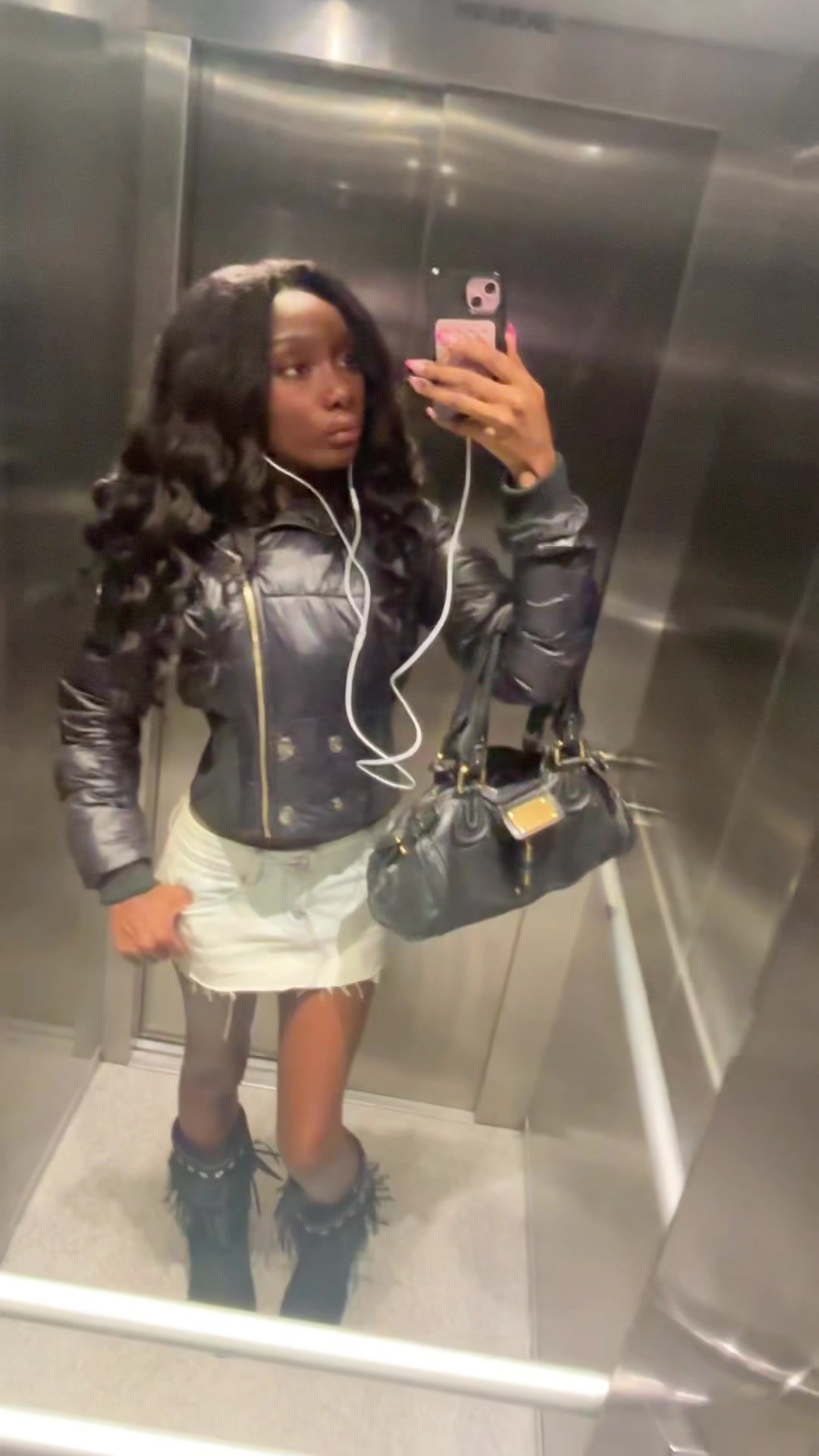 @Ezinne.