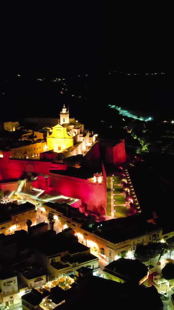 @VisitGozo