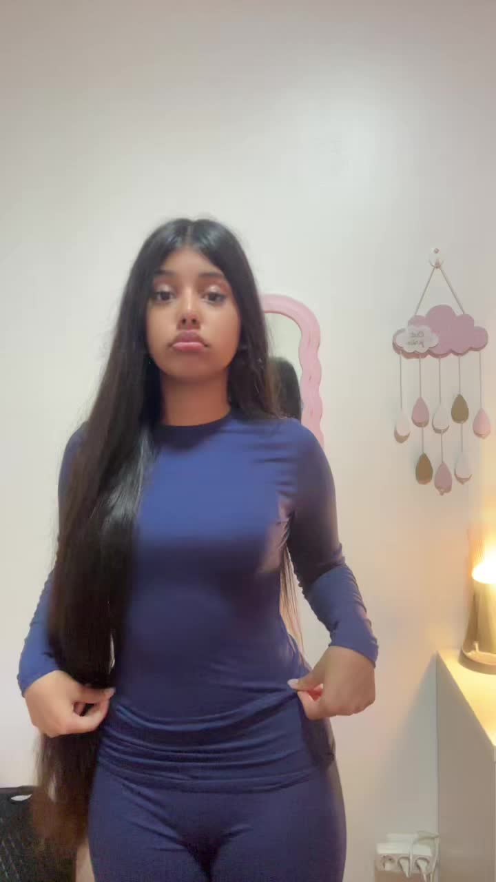 @Imaan🎀